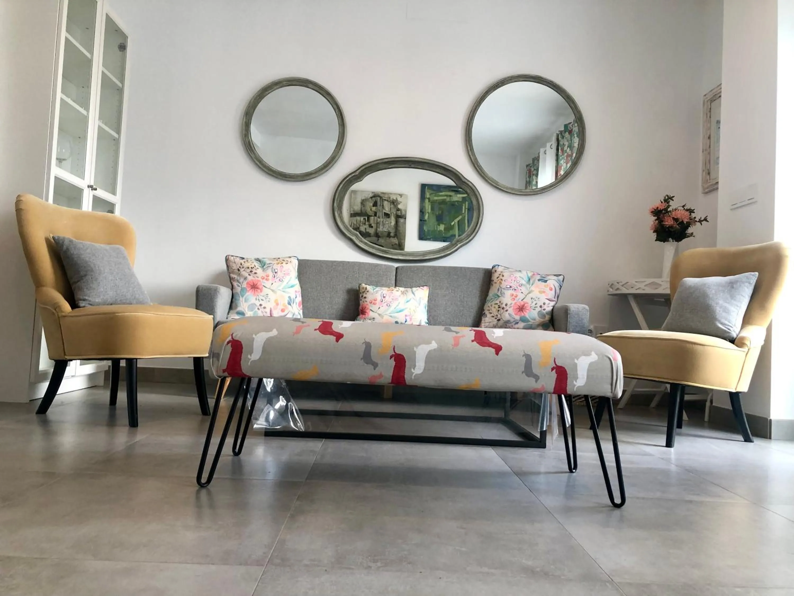 GATU PREMIUM Conil Sunset house con piscina, 3 dormit, 3 baños, jardín privado , wifi y parking, preferente mayores de 21 años y familias