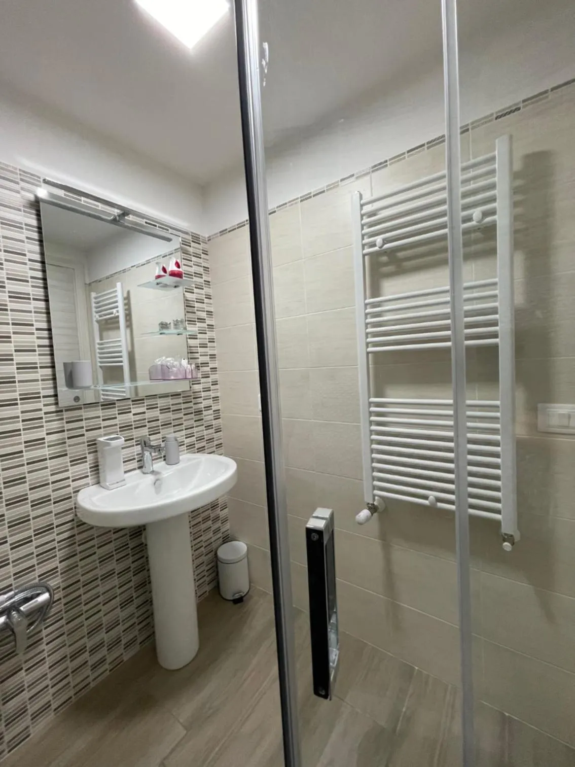 Bathroom in Mini B&B - Enrico Fermi