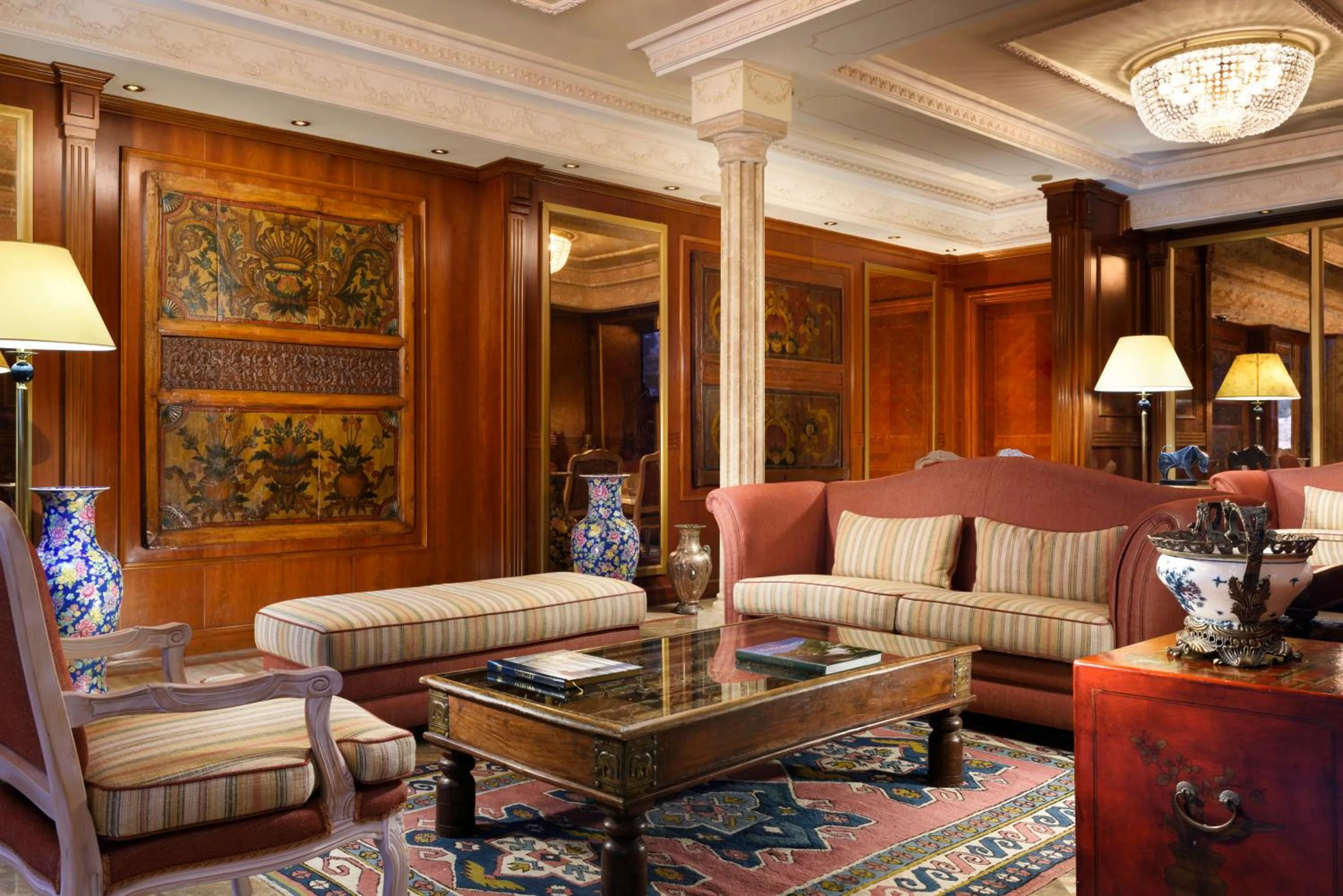 Lobby or reception in Swiss Diamond Hotel & Spa