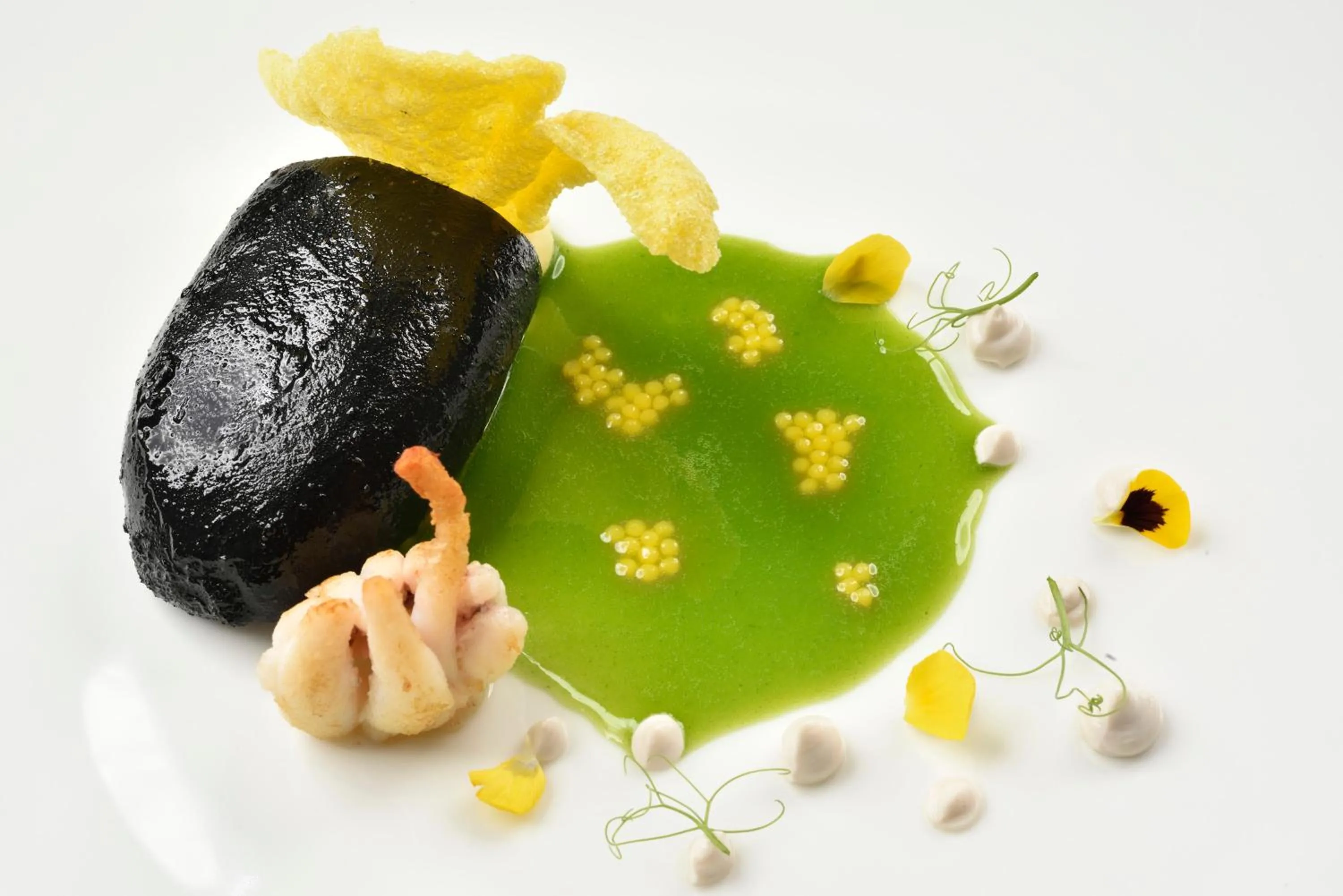 Restaurant/places to eat in Swiss Diamond Hotel & Spa