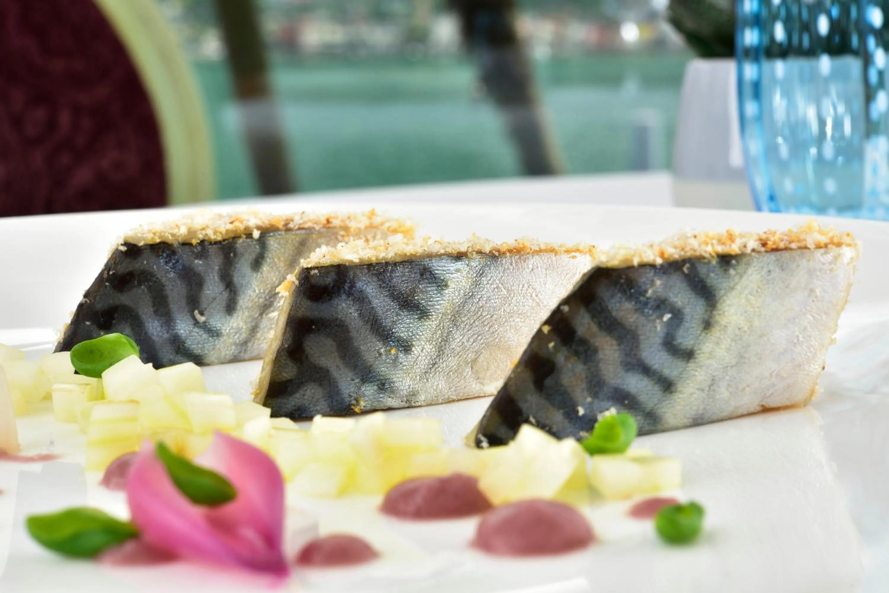 Restaurant/places to eat in Swiss Diamond Hotel & Spa