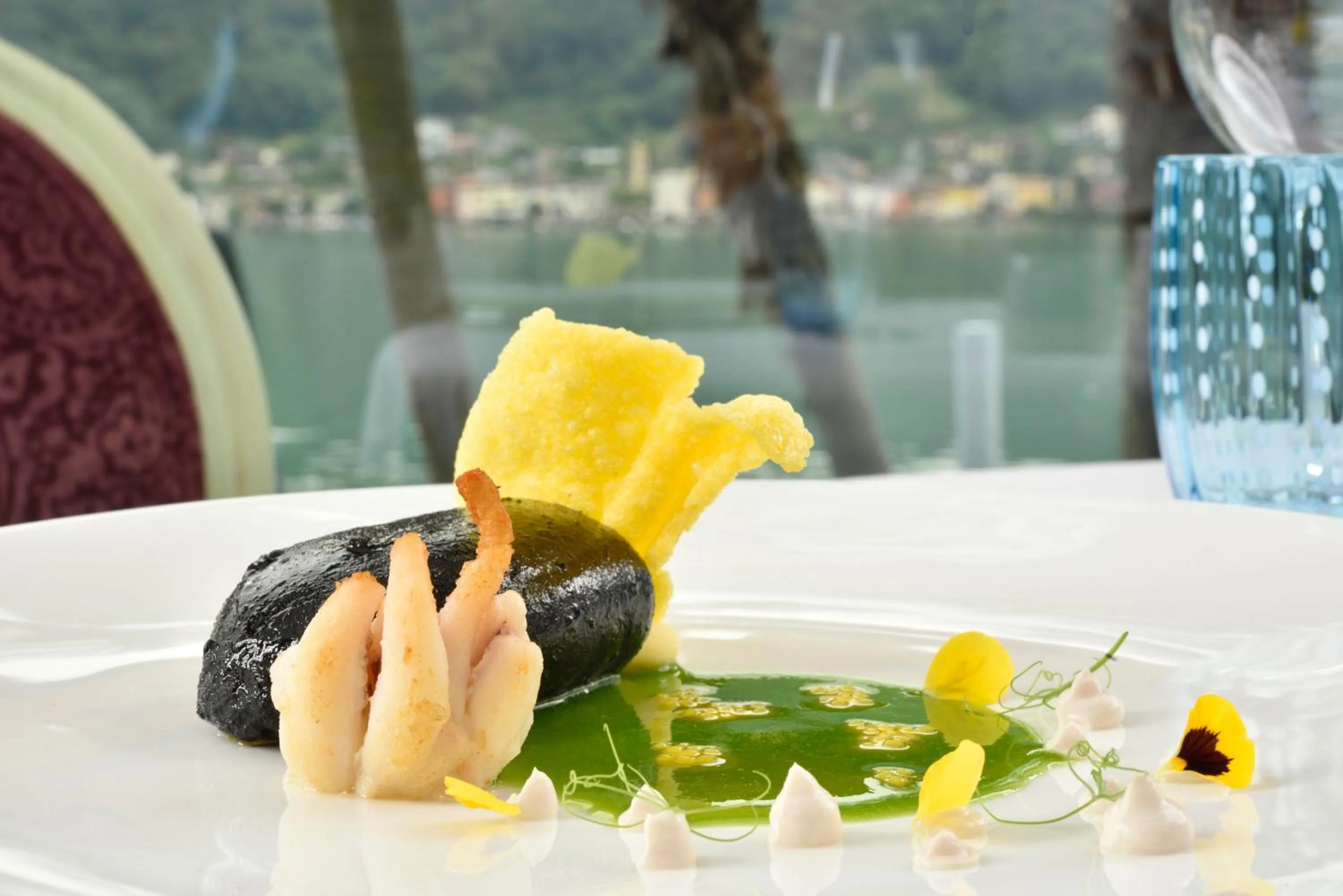 Restaurant/places to eat in Swiss Diamond Hotel & Spa