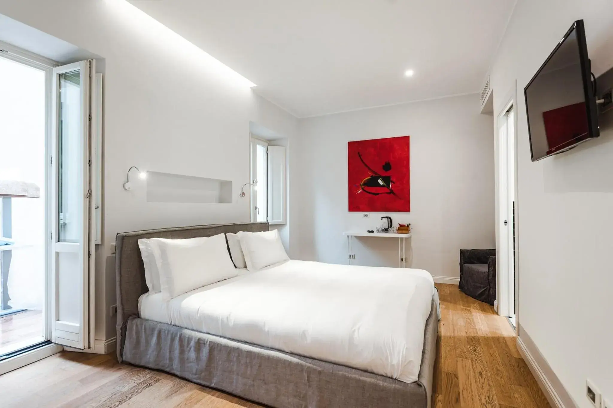 Deluxe Double Room with Terrace in Nikis Collection Trastevere Deluxe Double Room with Terrace in Nikis Collection Trastevere