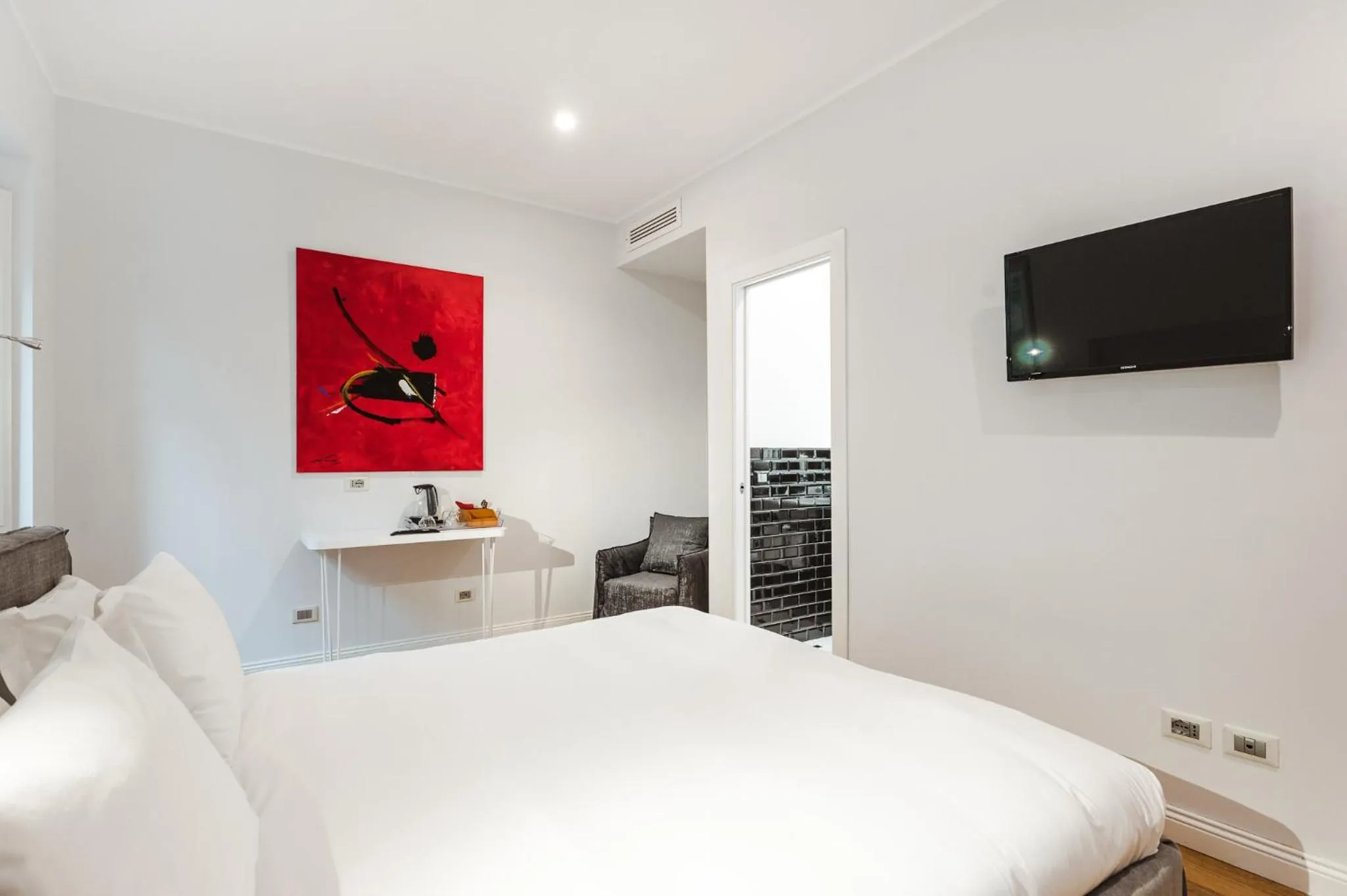 Photo of the whole room, Bed in Nikis Collection Trastevere