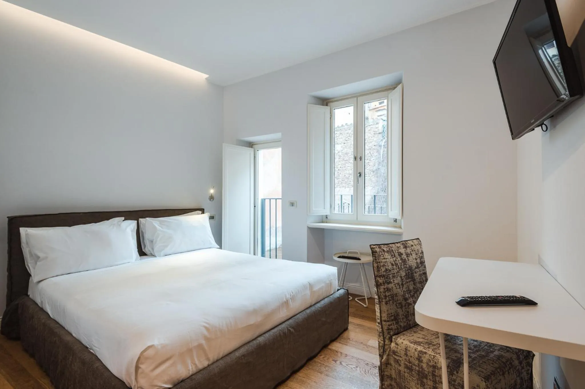 Bedroom, Bed in Nikis Collection Trastevere