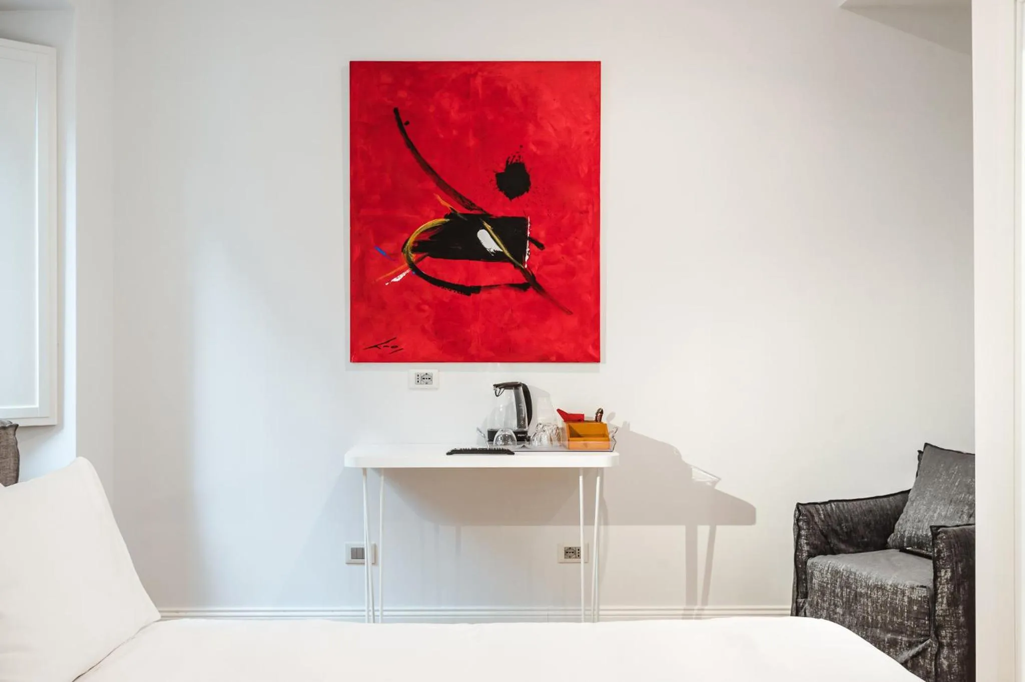 Decorative detail, Bed in Nikis Collection Trastevere