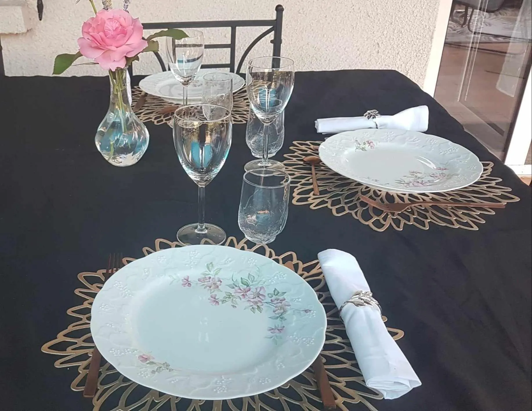 Dining area in Le Clos du Cèdre