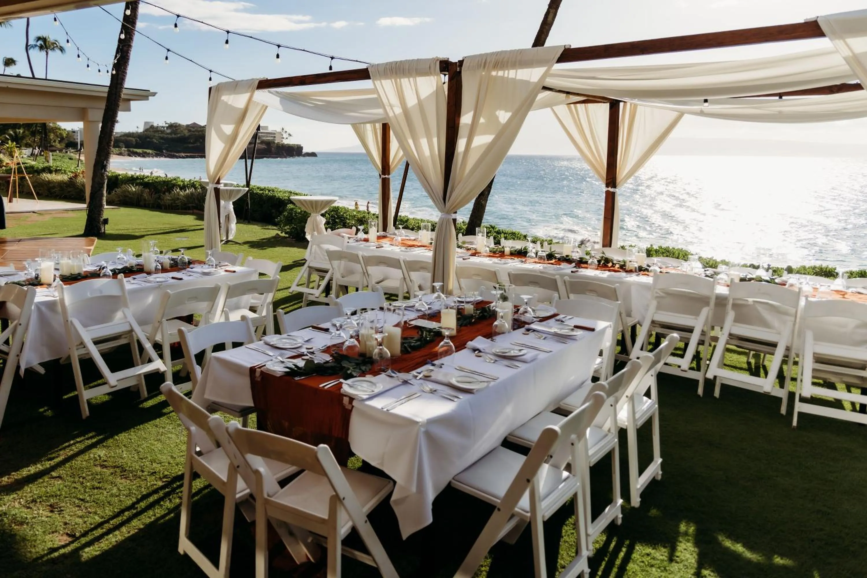 wedding in Royal Lahaina Resort & Bungalows