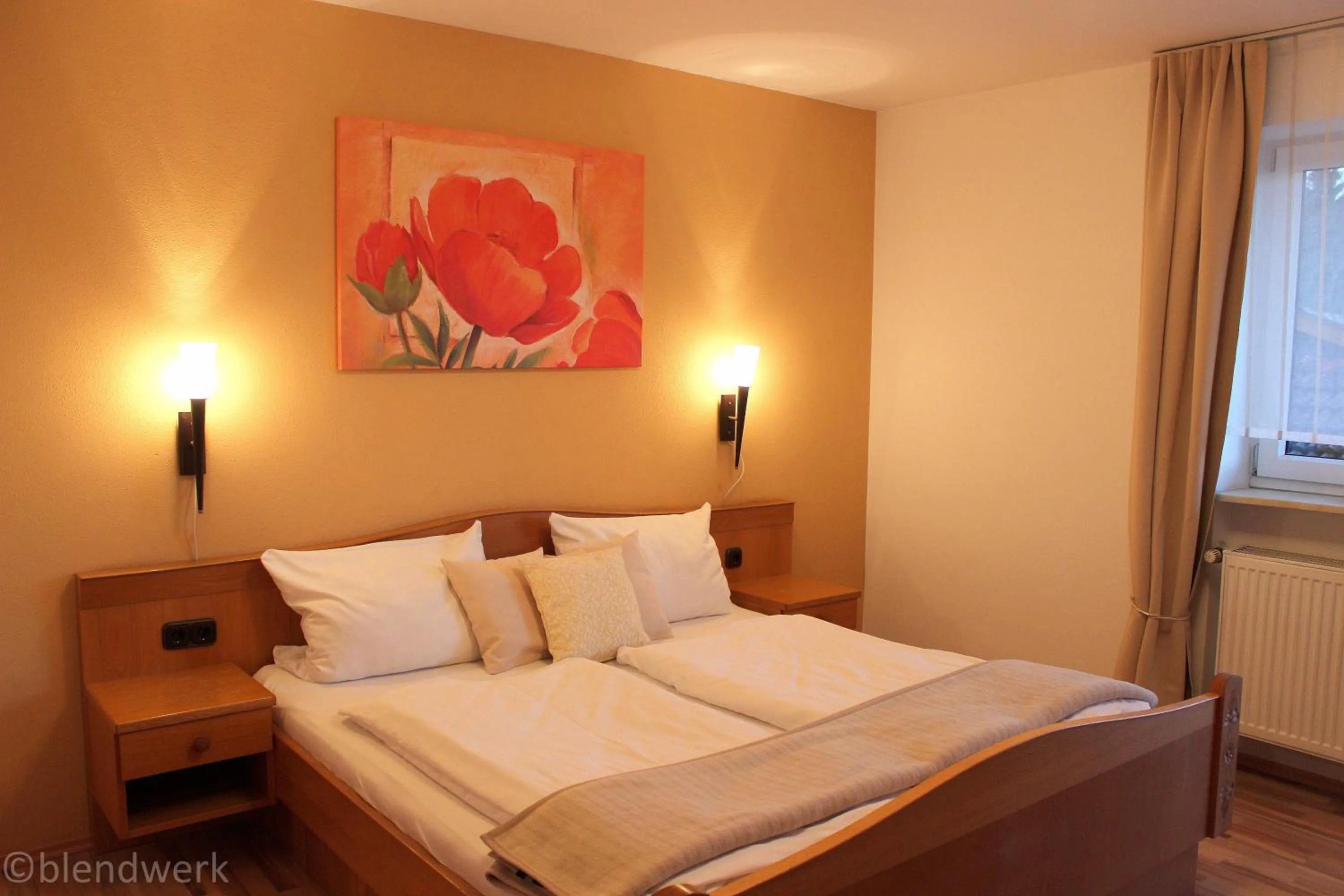 Photo of the whole room, Bed in Pension Weigert