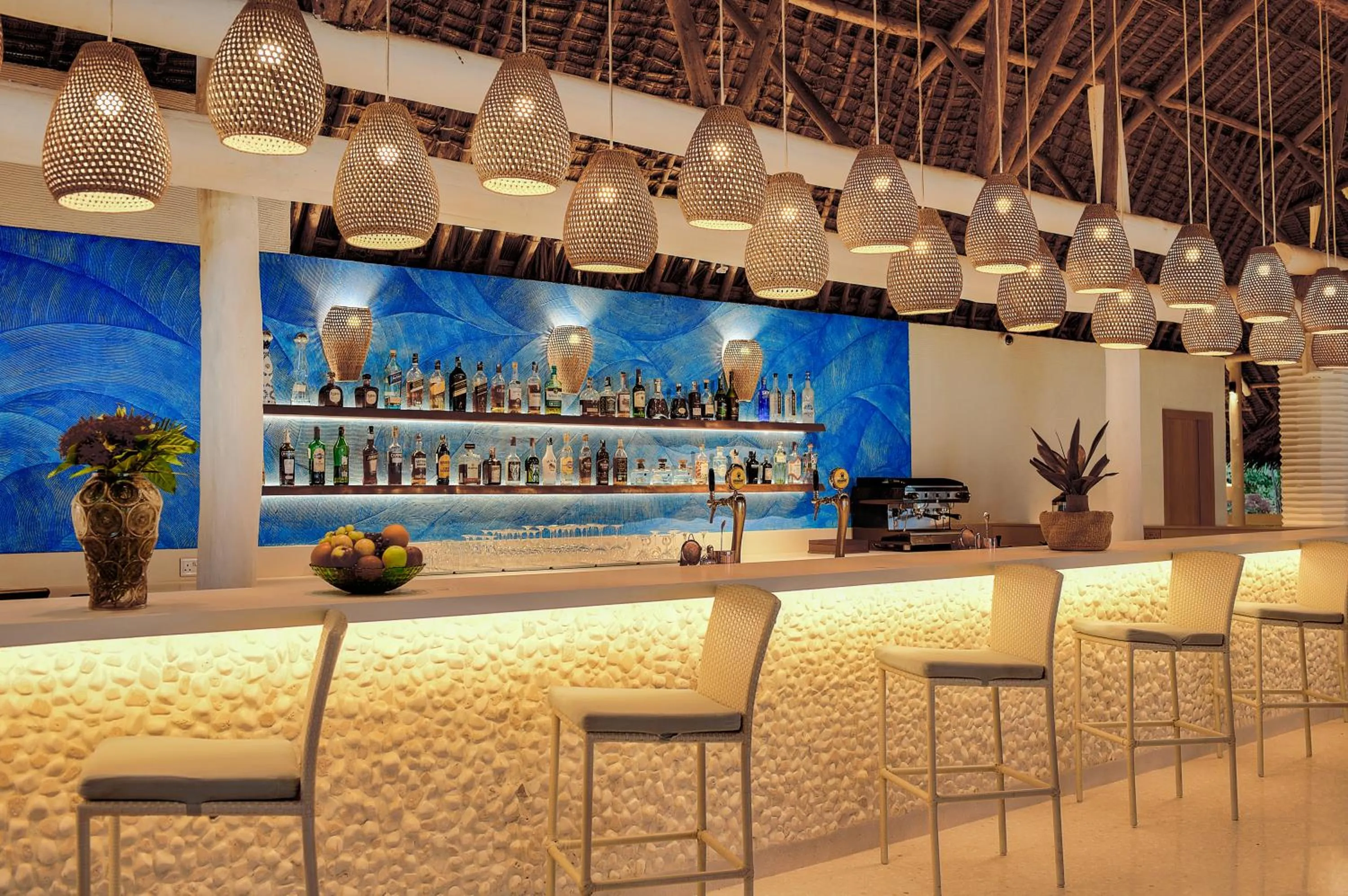Lounge or bar in Diamonds Leisure Beach & Golf Resort