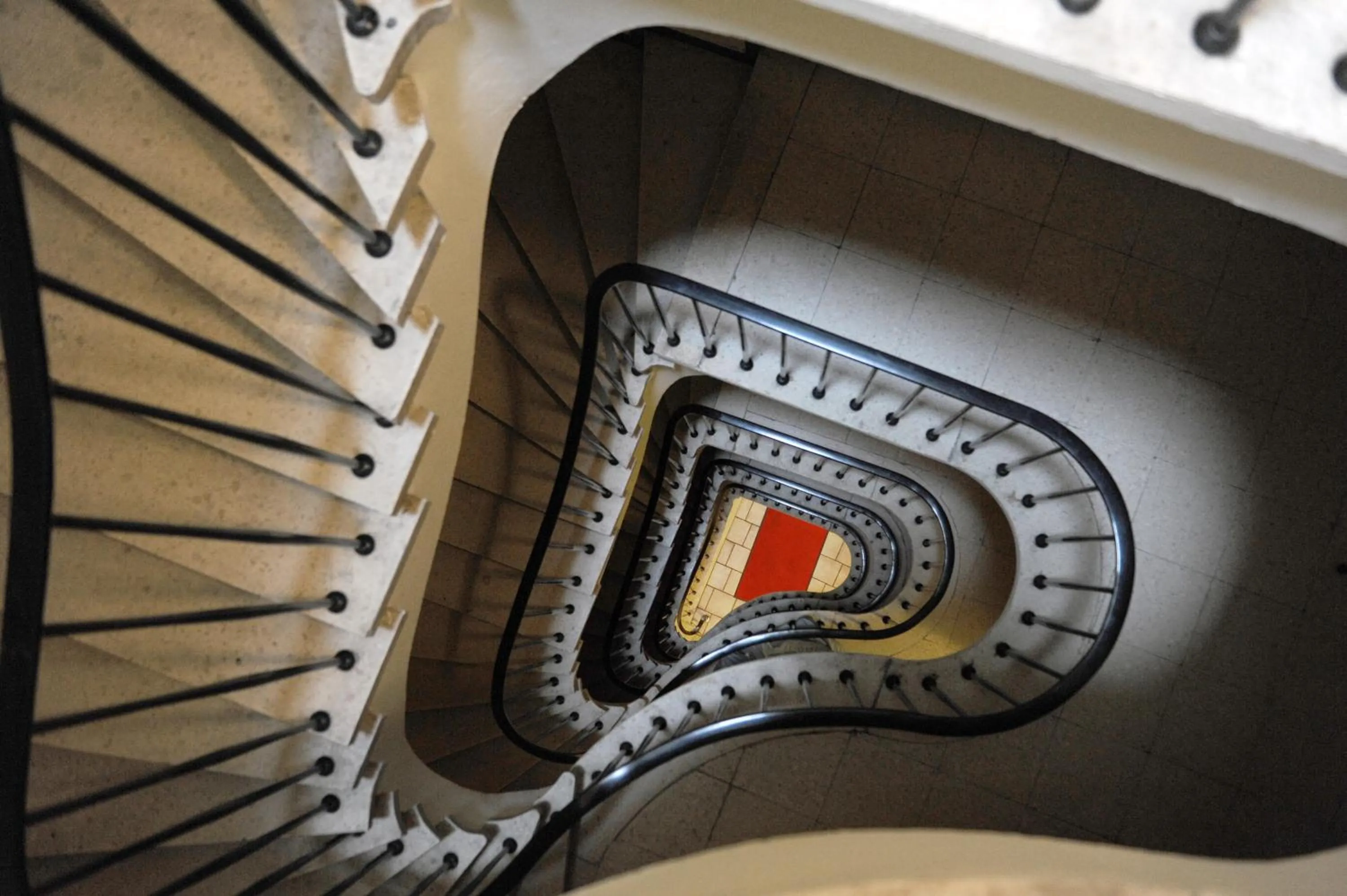 Decorative detail in Bellevue Hotel