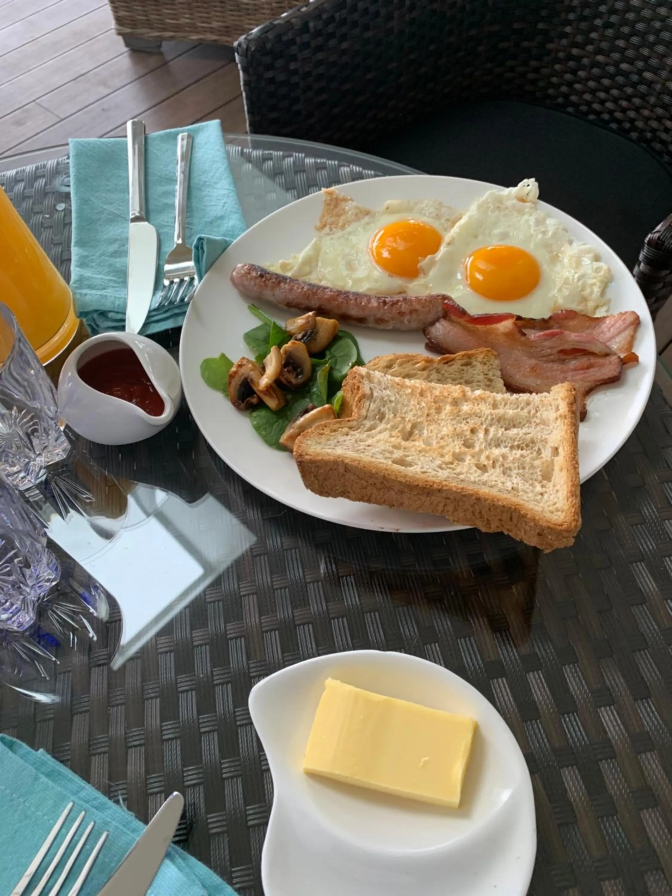 Breakfast in The Matarangi B & B