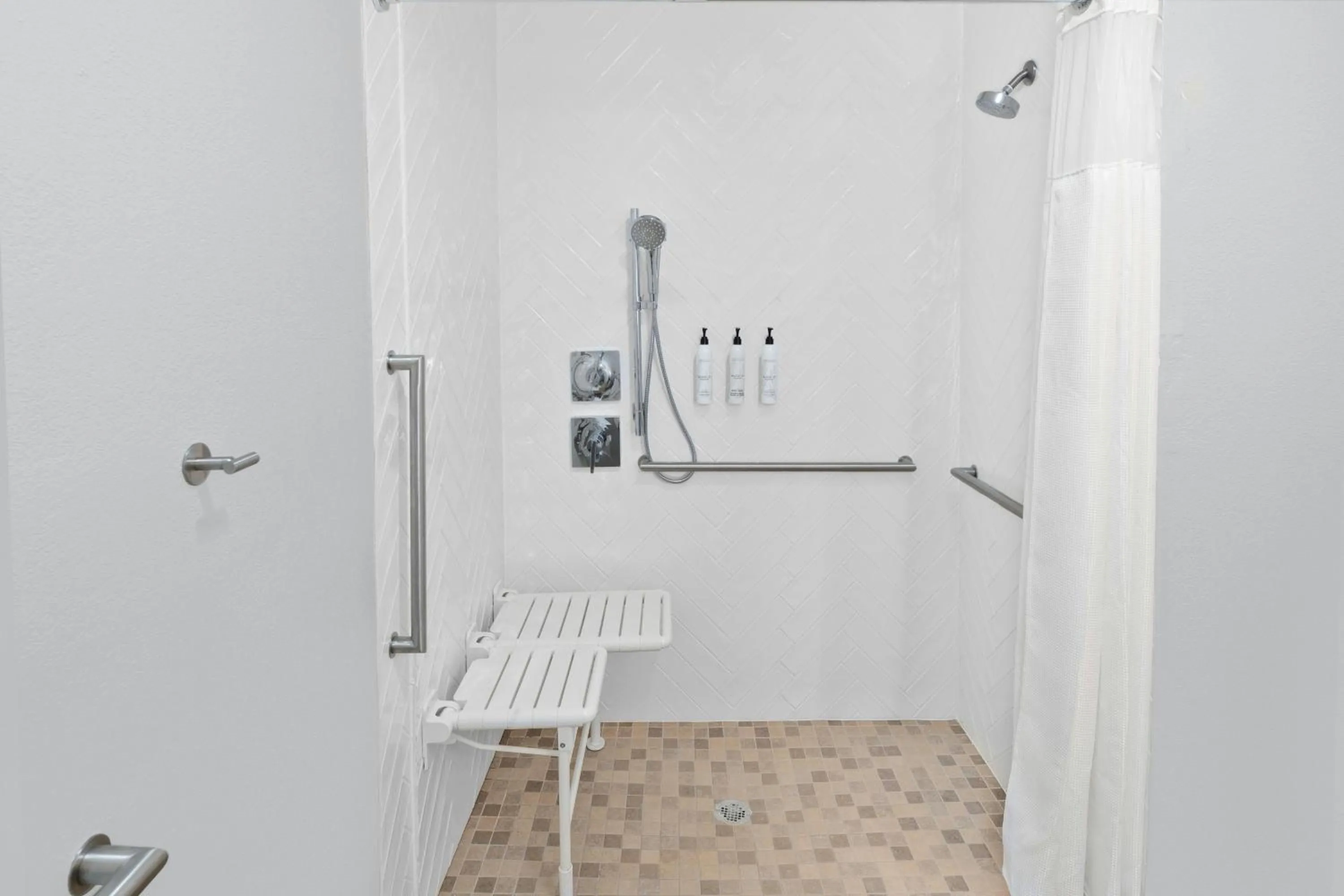 Bathroom in TownePlace Suites Detroit Warren