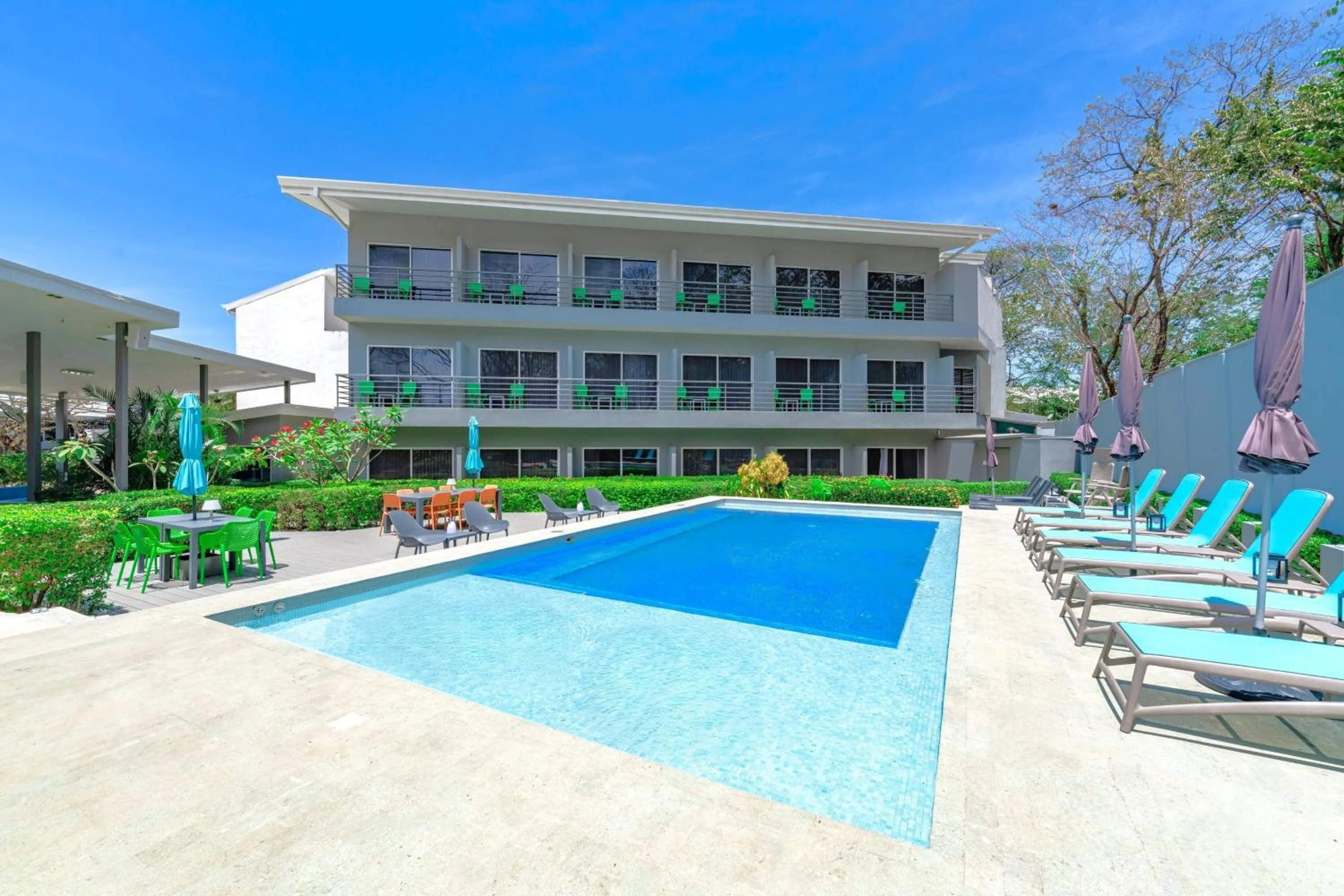 WET hotel - Adults Only