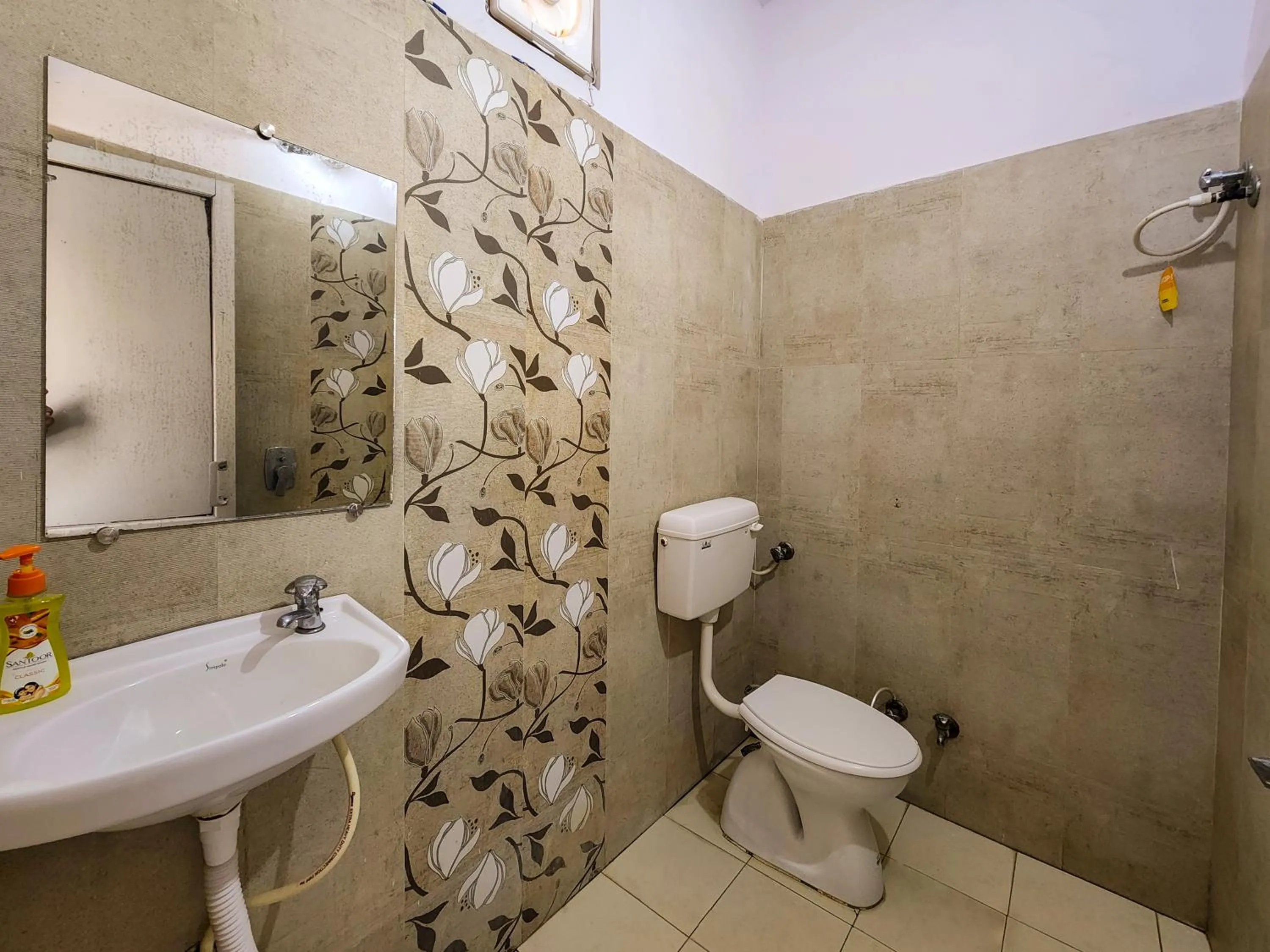 Bathroom in Shivani Inn Hotel & Banquet