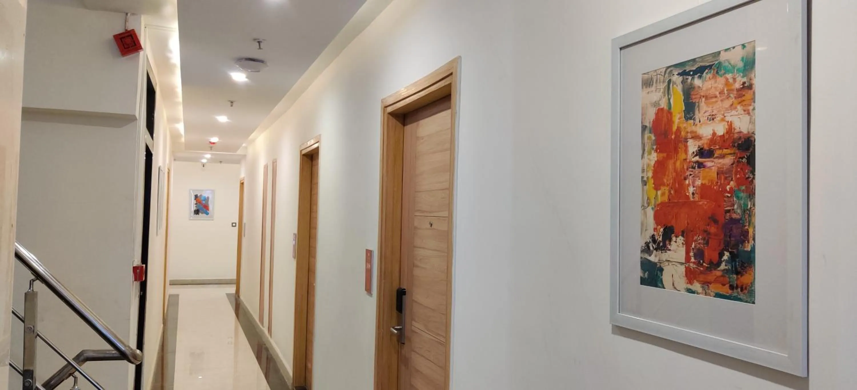 Area and facilities in Elora Lords Eco Inn , Lucknow