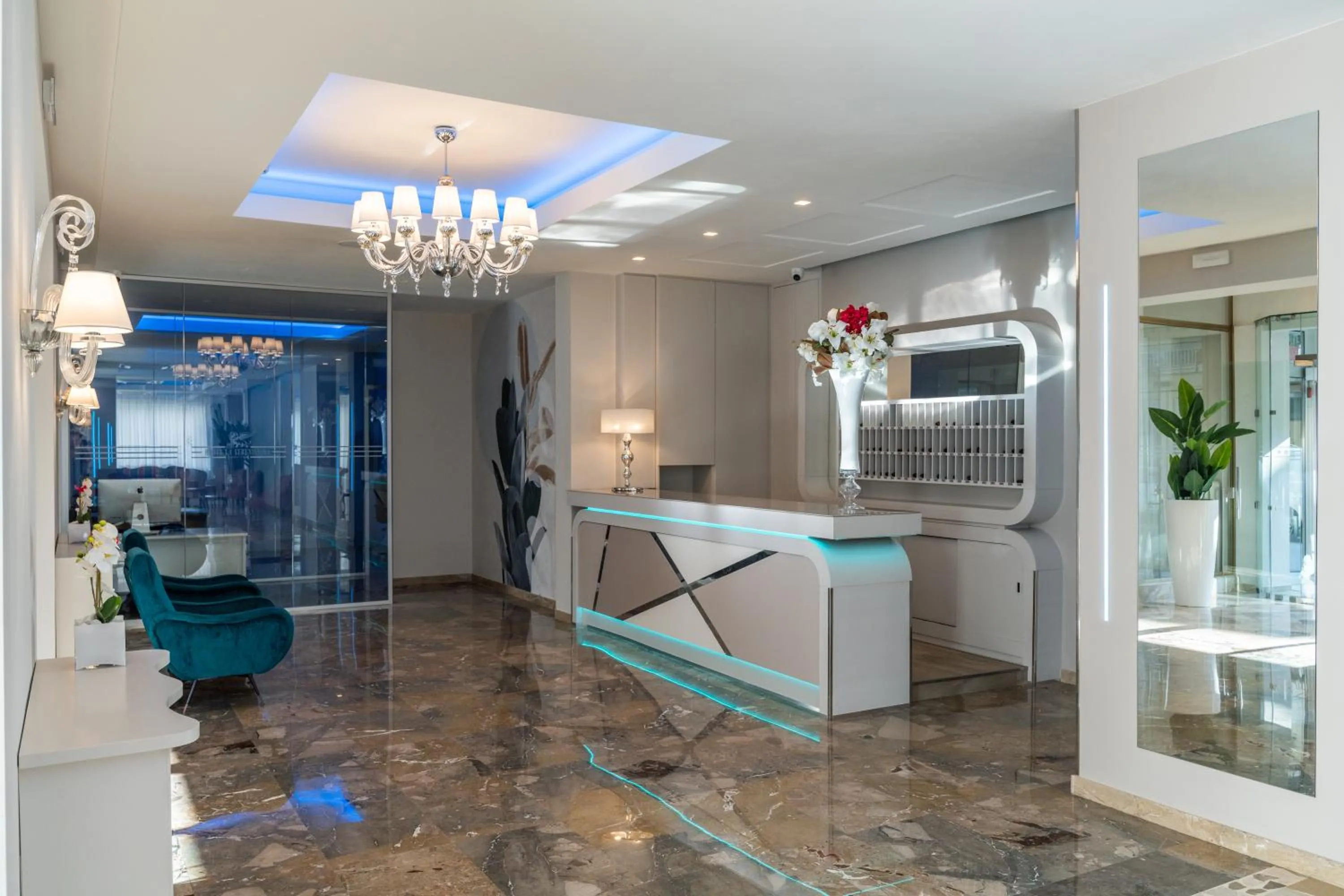 Lobby or reception in HOTEL la SERENISSIMA TERME & SPA