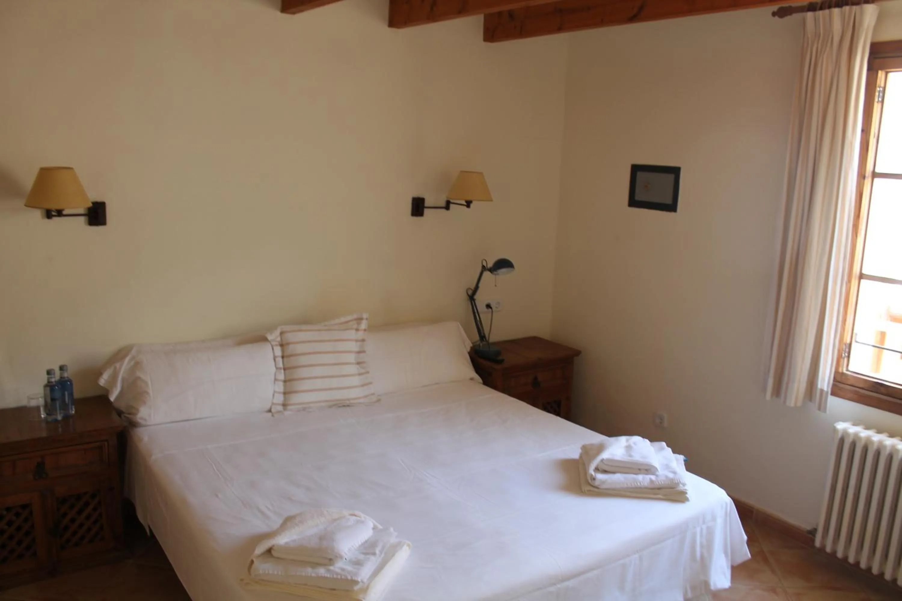 Bed in Hotel Rural Nou Dalt Muntanya