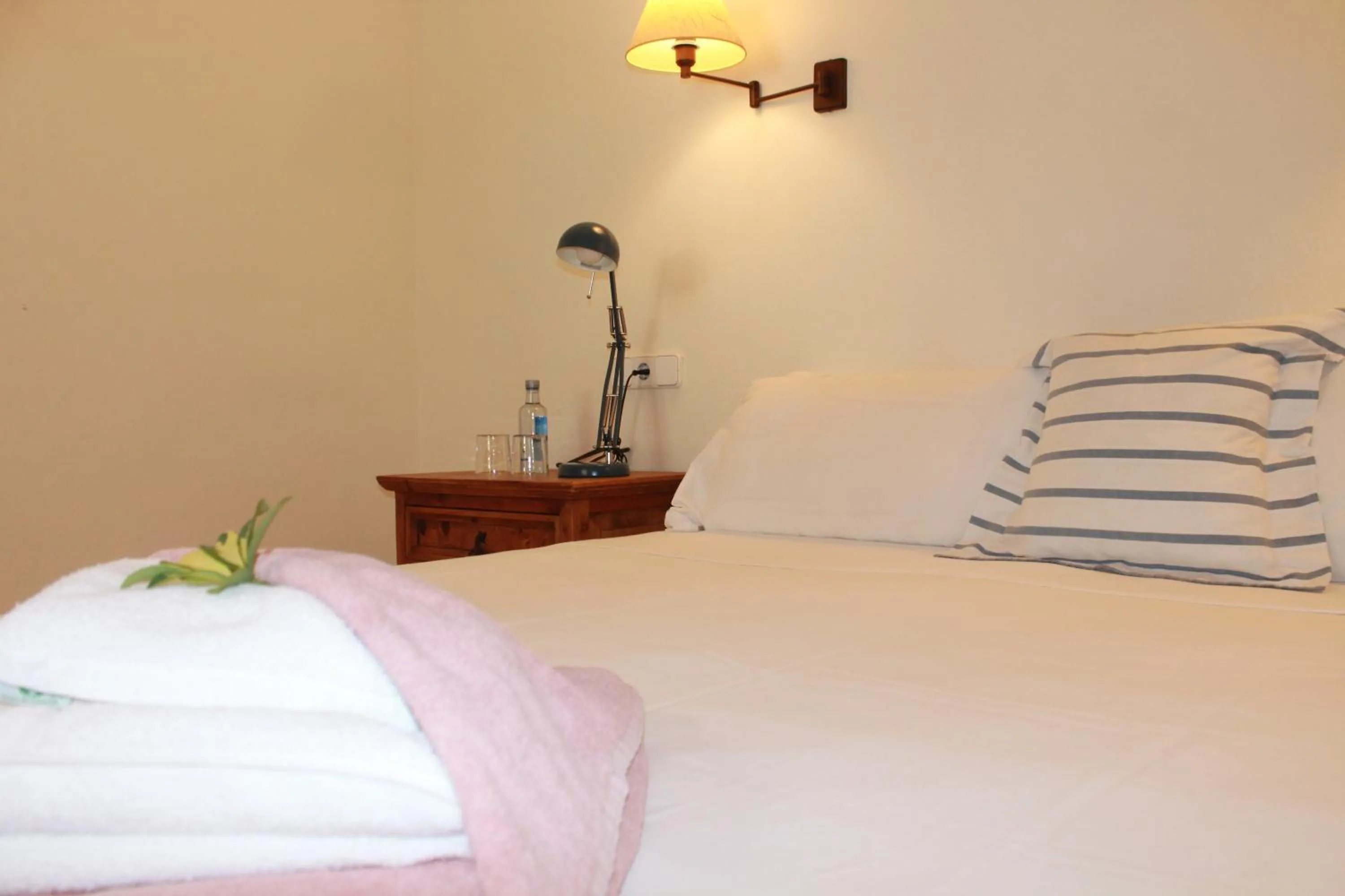 Bed in Hotel Rural Nou Dalt Muntanya