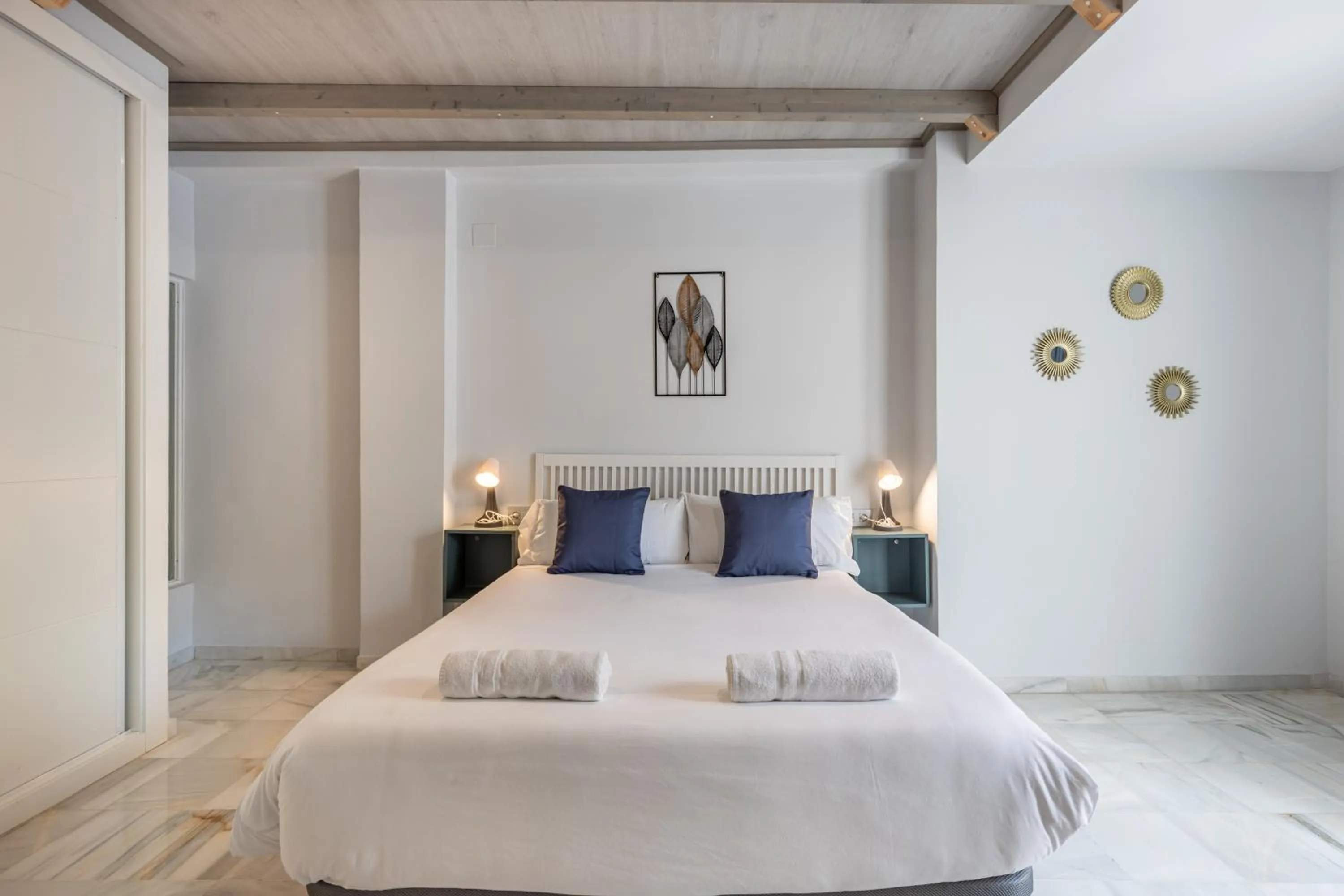 Bedroom, Bed in Apartamentos Realejo Granada Centro 3000