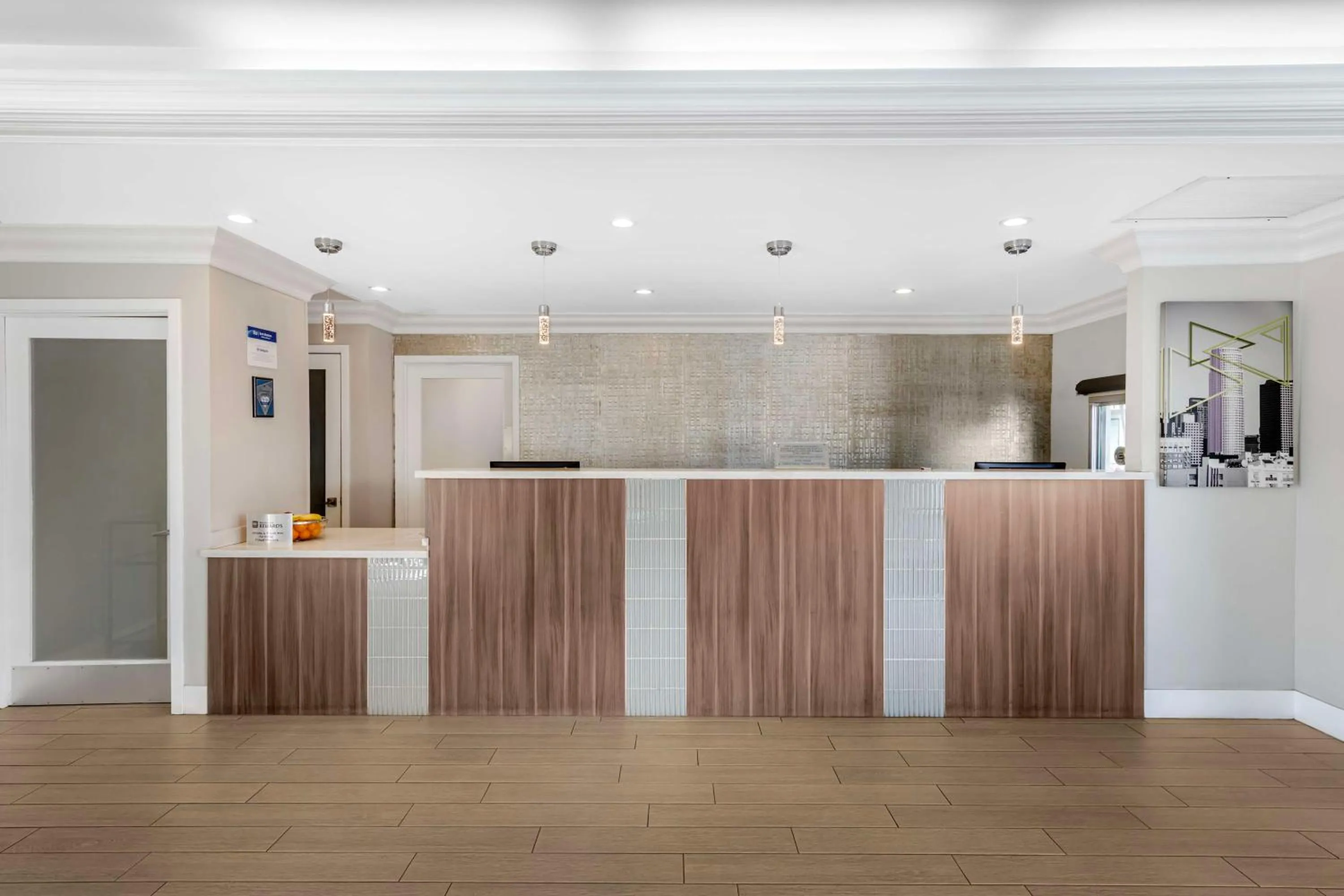 Lobby or reception in Best Western Plus Ontario Airport & Convention Center