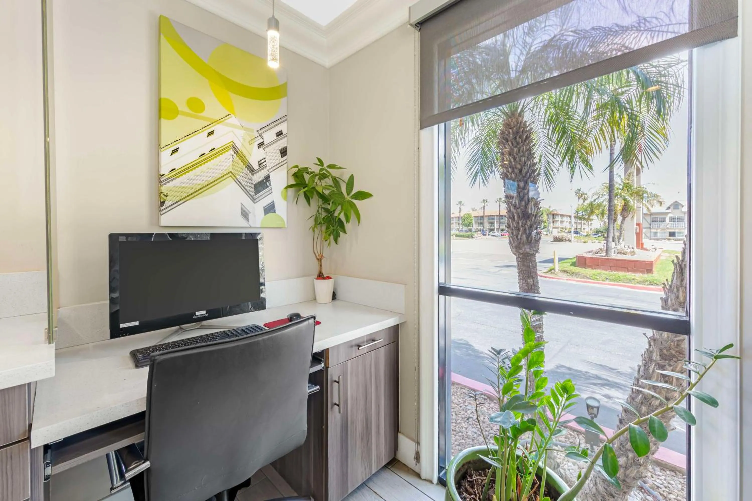 Business facilities in Best Western Plus Ontario Airport & Convention Center