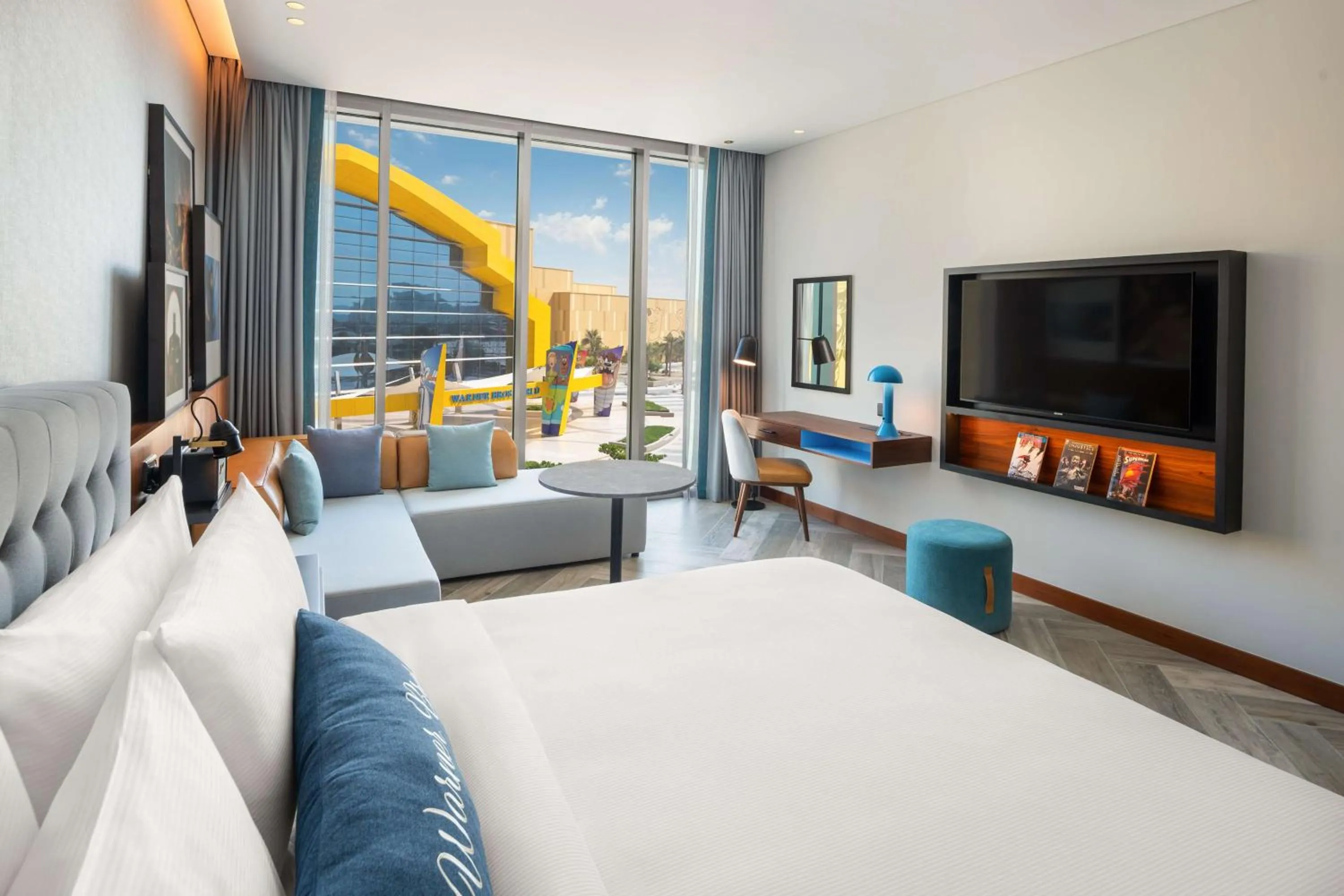 TV and multimedia, Bed in The WB Abu Dhabi, Curio Collection By Hilton