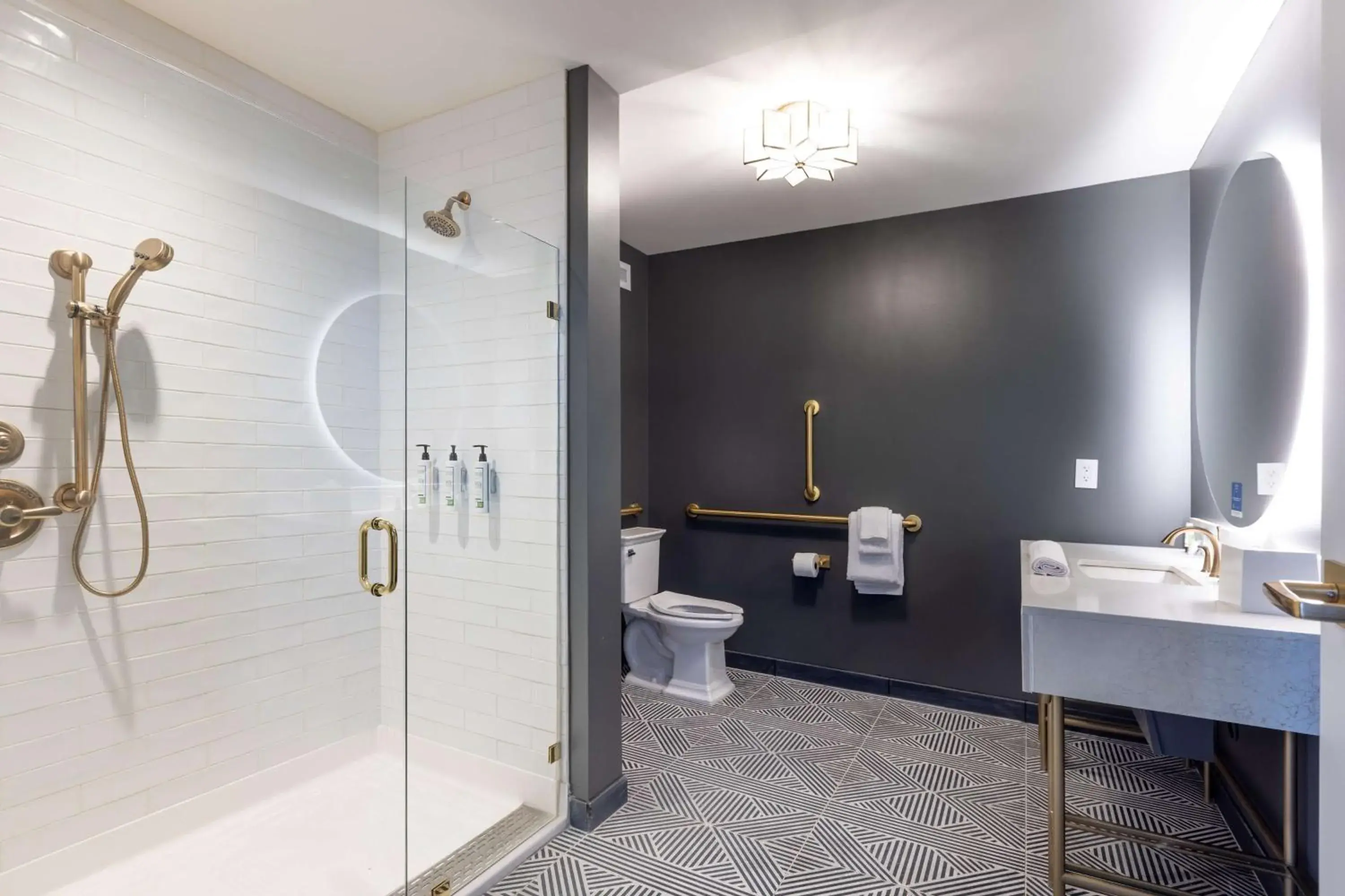 Queen Room with Roll-In Shower - Mobility and Hearing Access in The Kelly Birmingham, Tapestry Collection By Hilton Queen Room with Roll-In Shower - Mobility and Hearing Access in The Kelly Birmingham, Tapestry Collection By Hilton