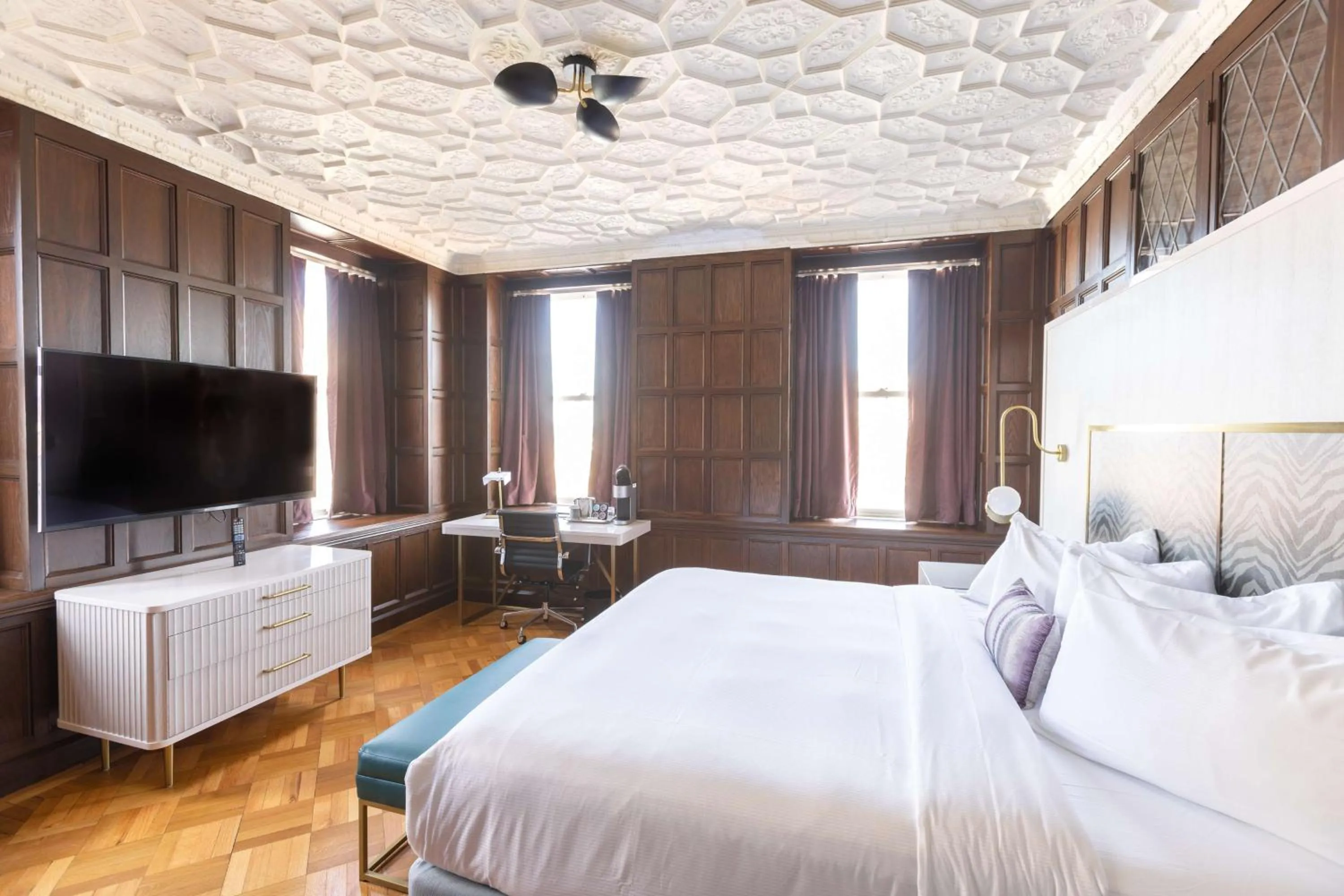 Bedroom, Bed in The Kelly Birmingham, Tapestry Collection By Hilton