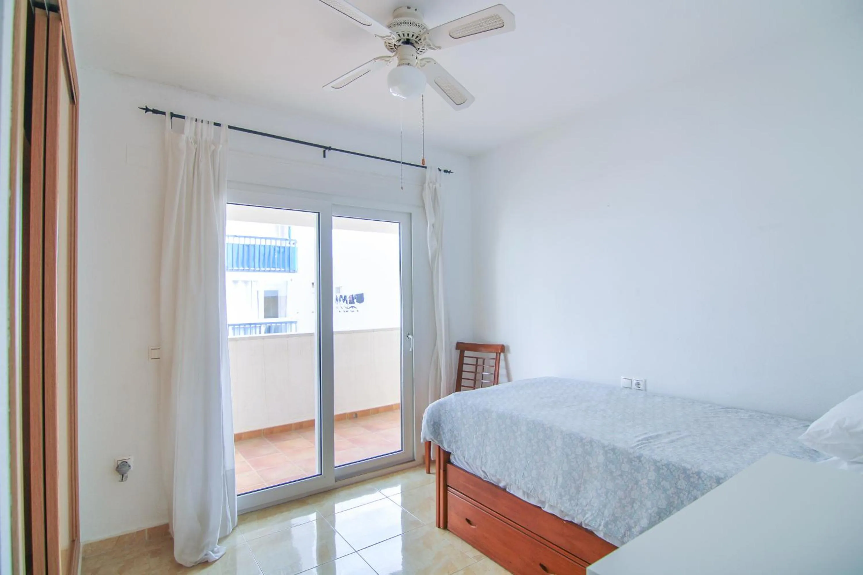 Apartamento con piscina en el centro de Calpe - PUEBLOMAR
