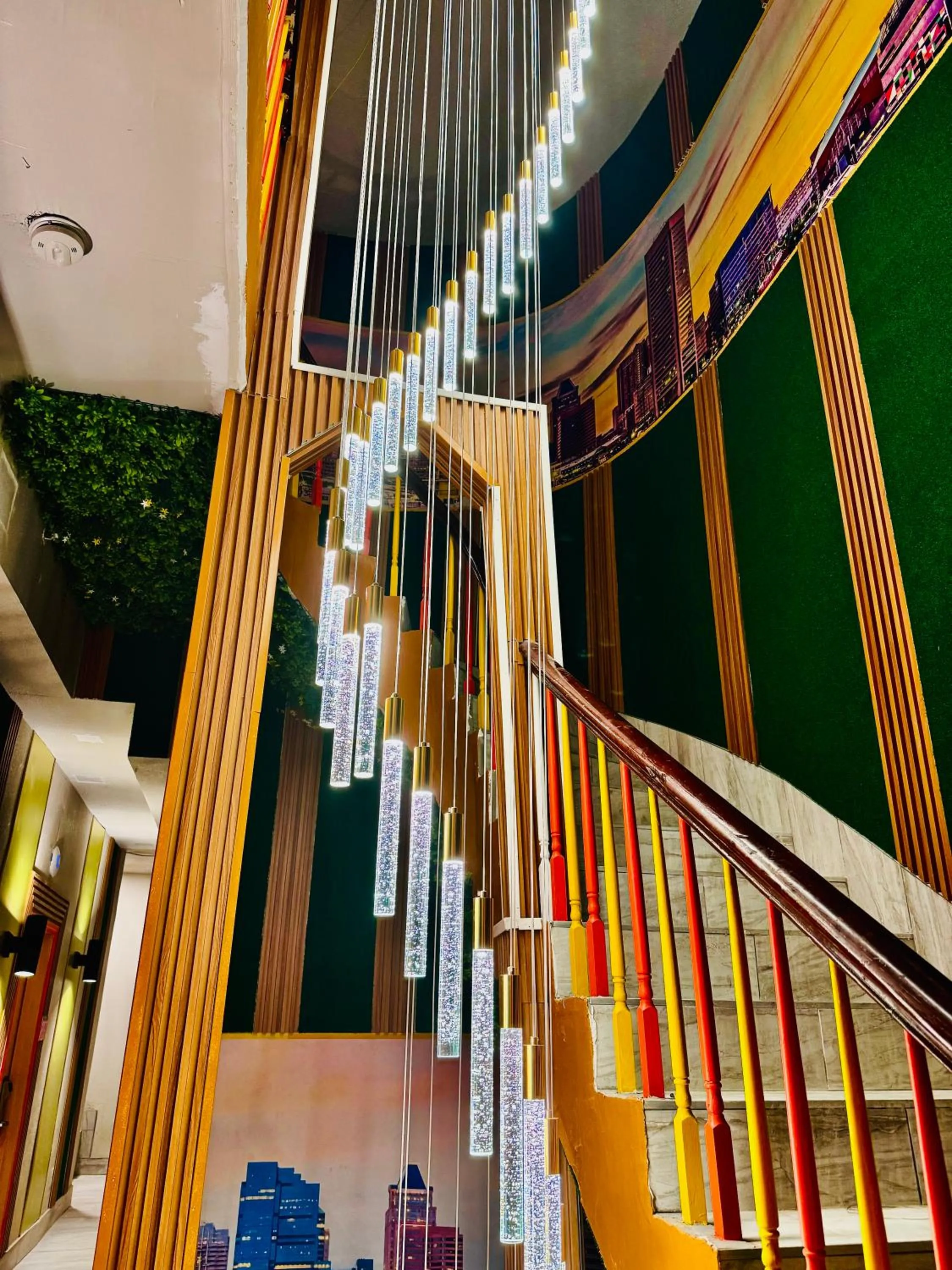 Property building in Midtown Inn