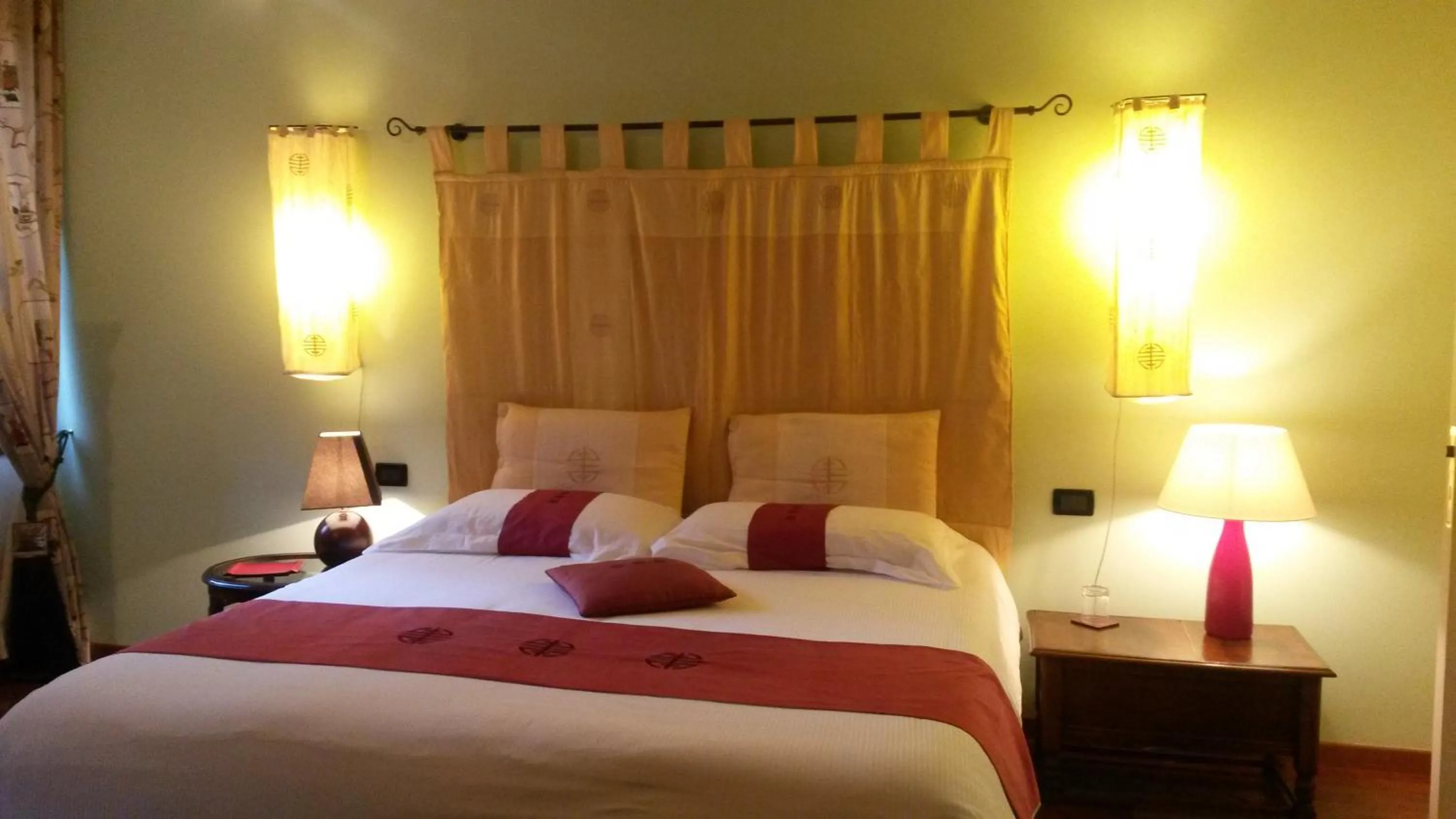 Bed in La Villeggiatura