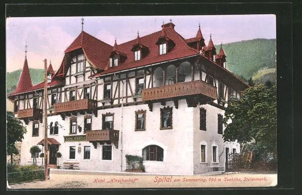 Property building in Hirschenhof