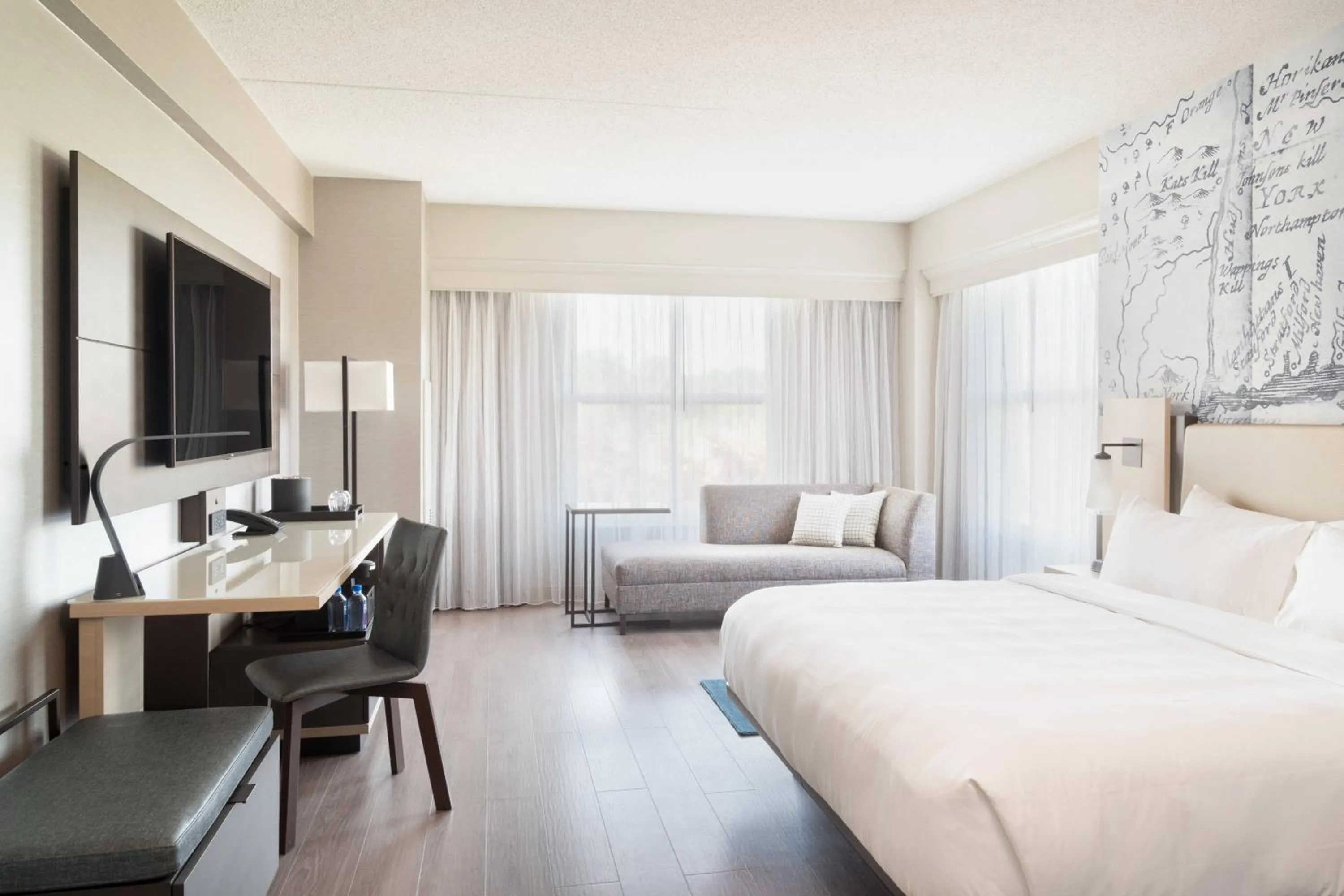 Photo of the whole room, Bed in Mystic Marriott Hotel and Spa