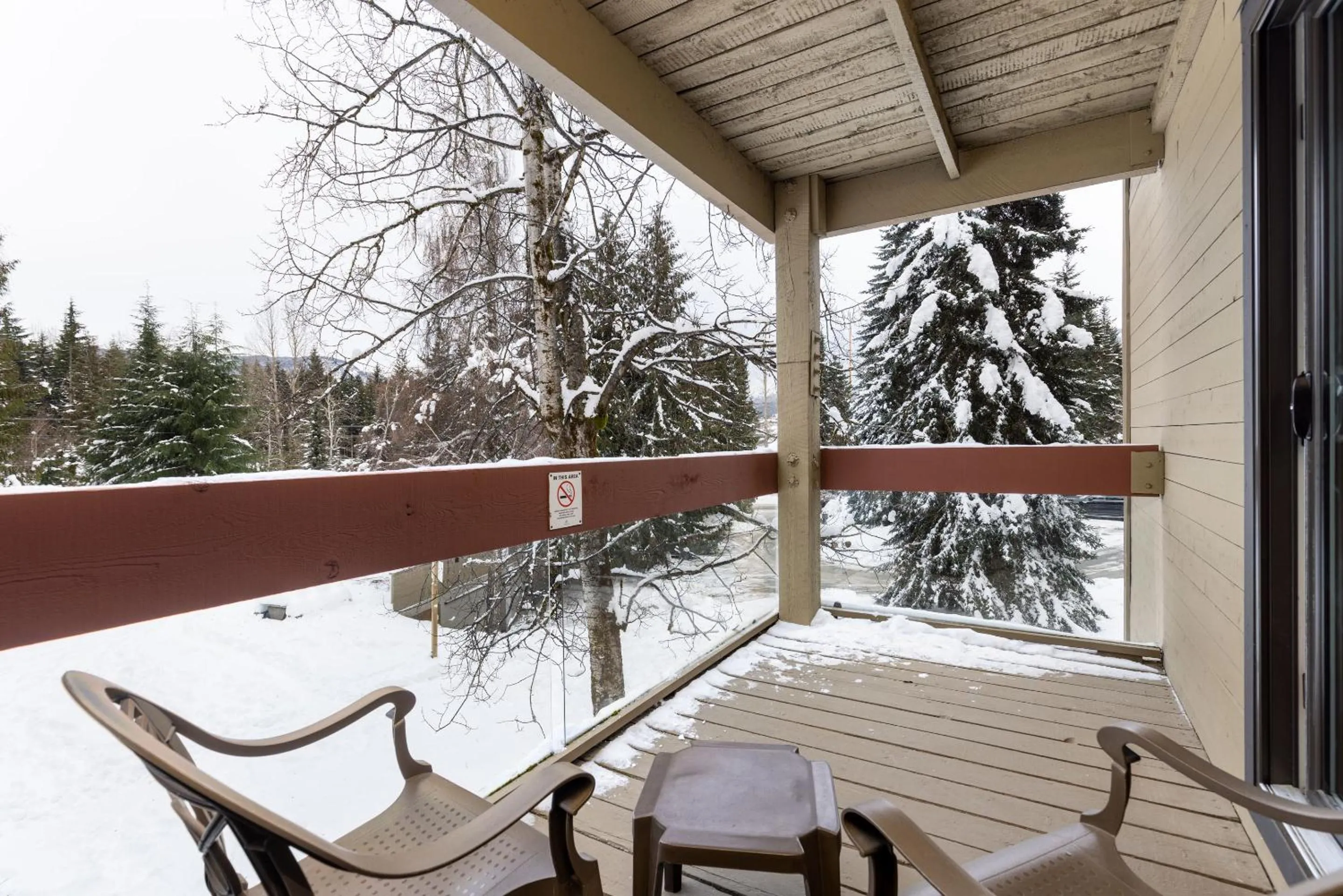 Tantalus Resort Lodge