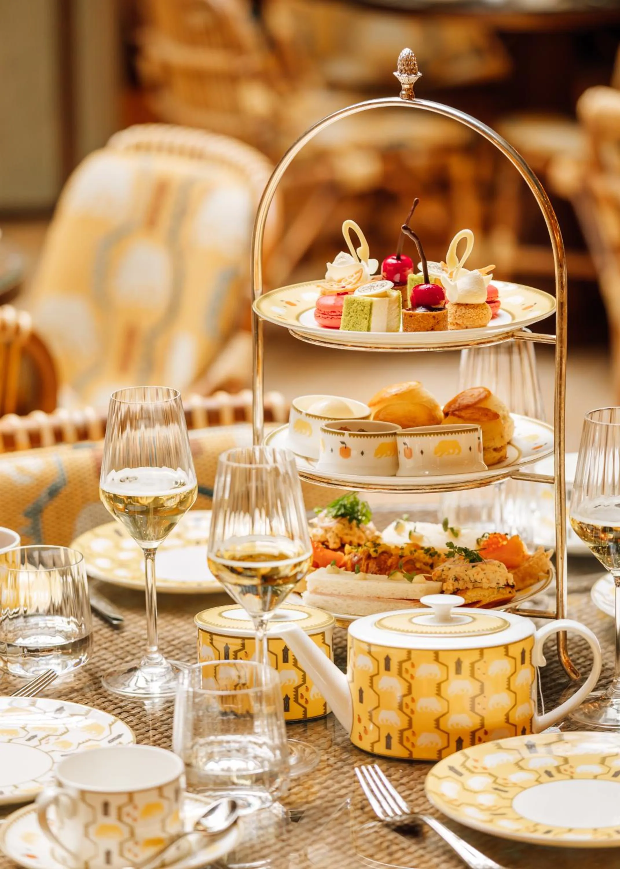 Restaurant/places to eat in Sommerro