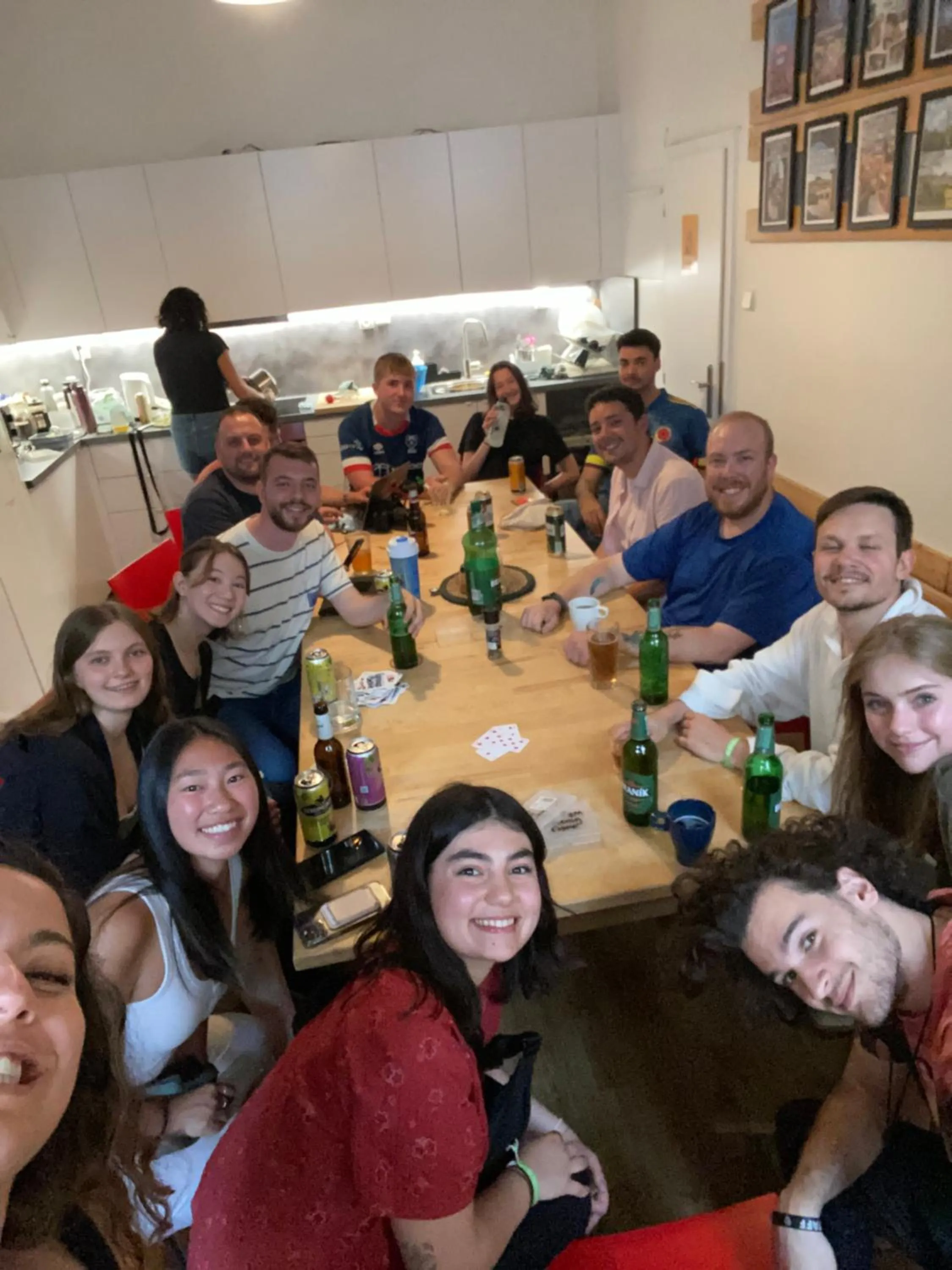 People in Onefam Home