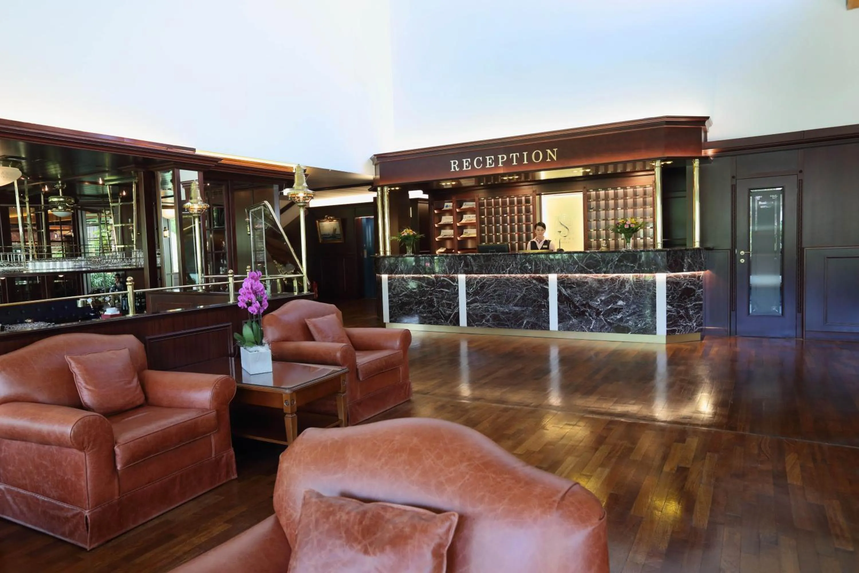 Lobby or reception in Parkhotel Stader Hof