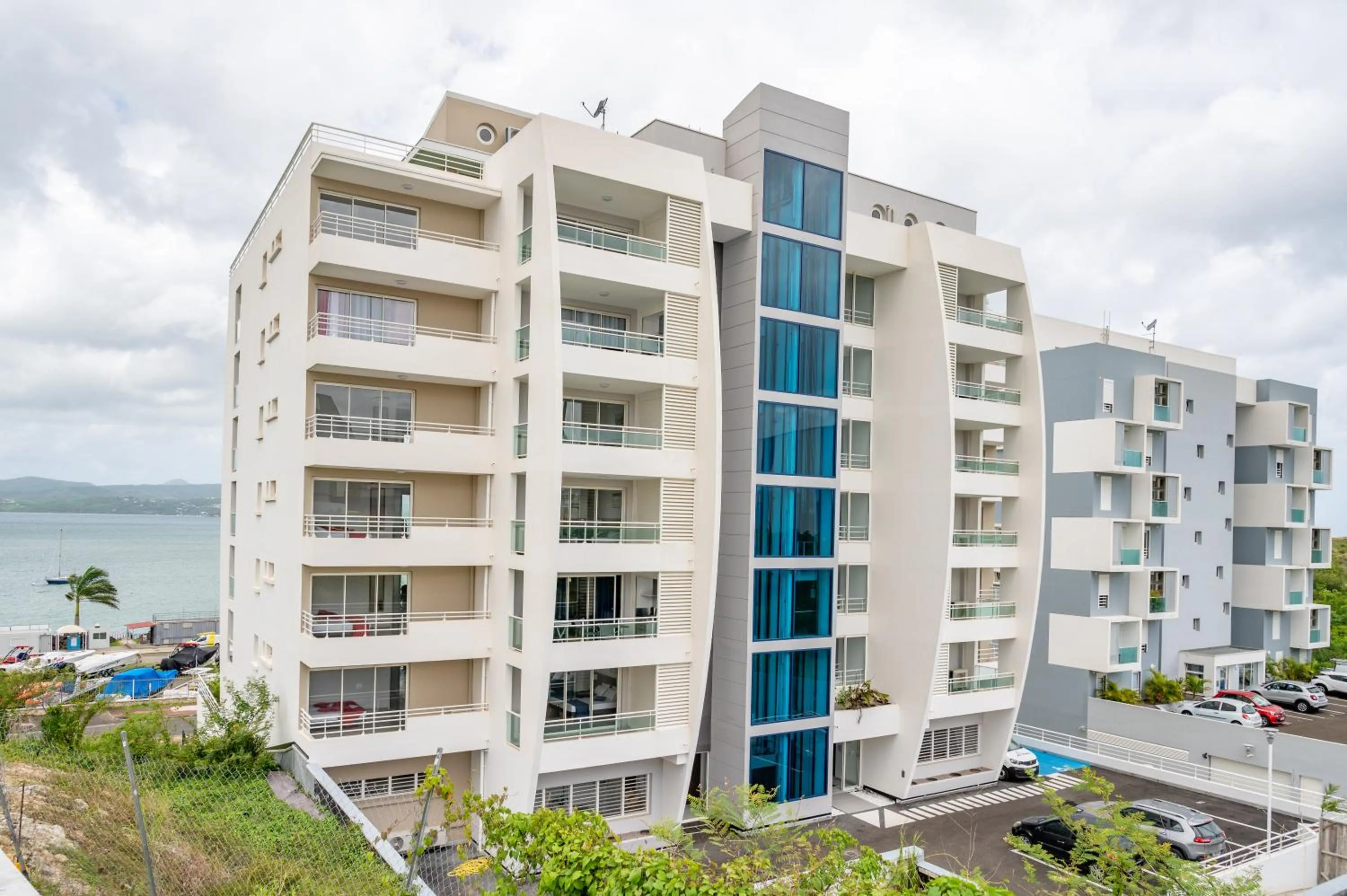 Property building in B&B HOME Fort-de-France Marina