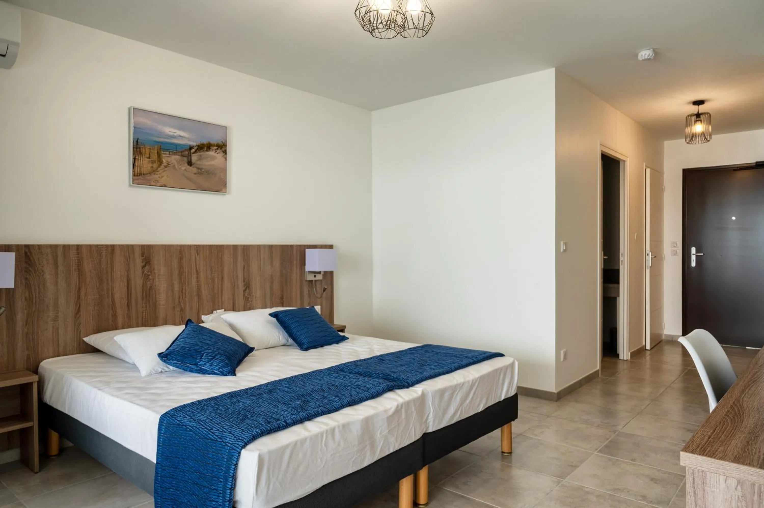 Bed in B&B HOME Fort-de-France Marina