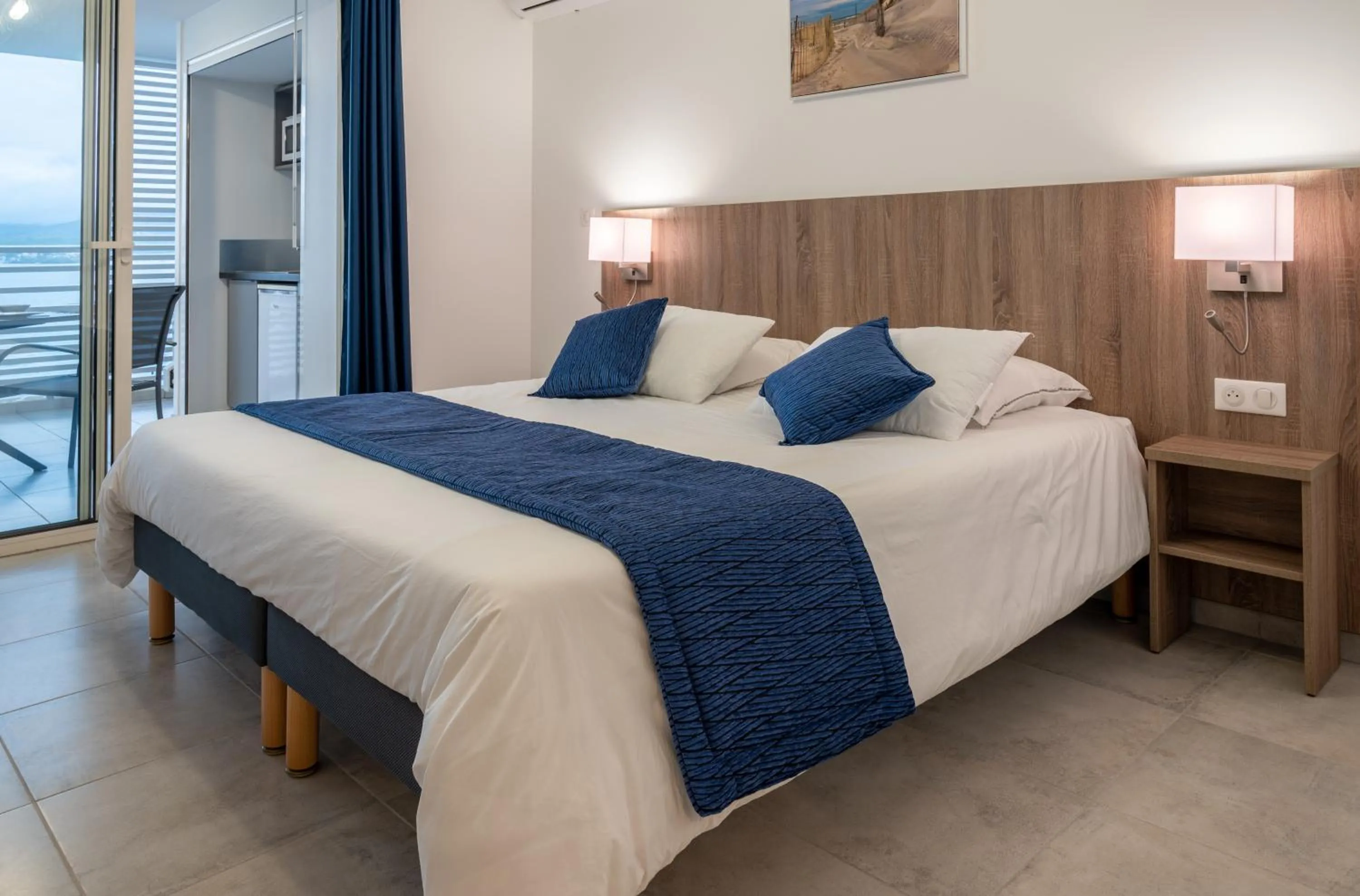 Bed in B&B HOME Fort-de-France Marina