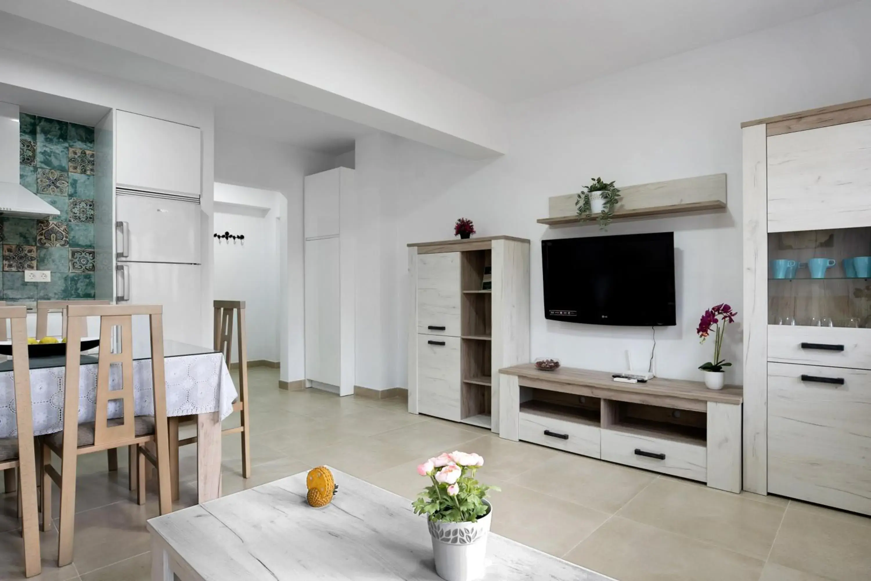 Three-Bedroom Apartment - Oceanfront in Apartamento Atalaya Three-Bedroom Apartment - Oceanfront in Apartamento Atalaya