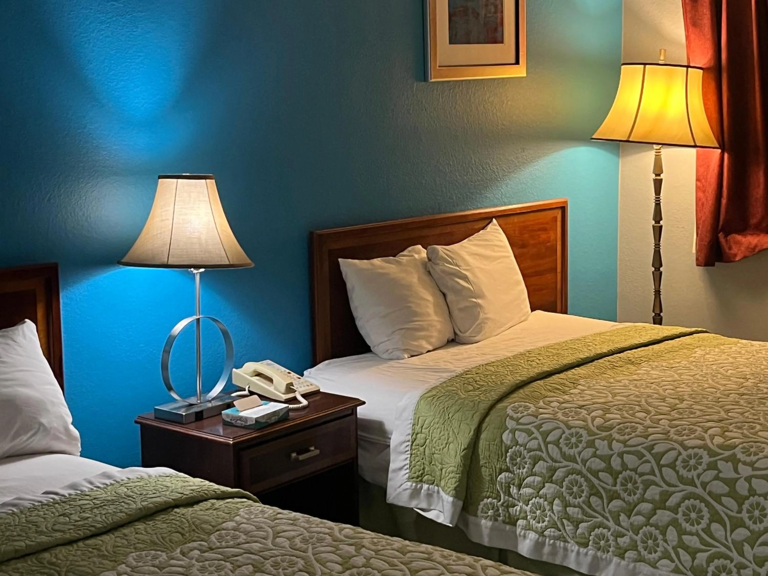 Bedroom, Bed in Rodeway Inn Whitehall