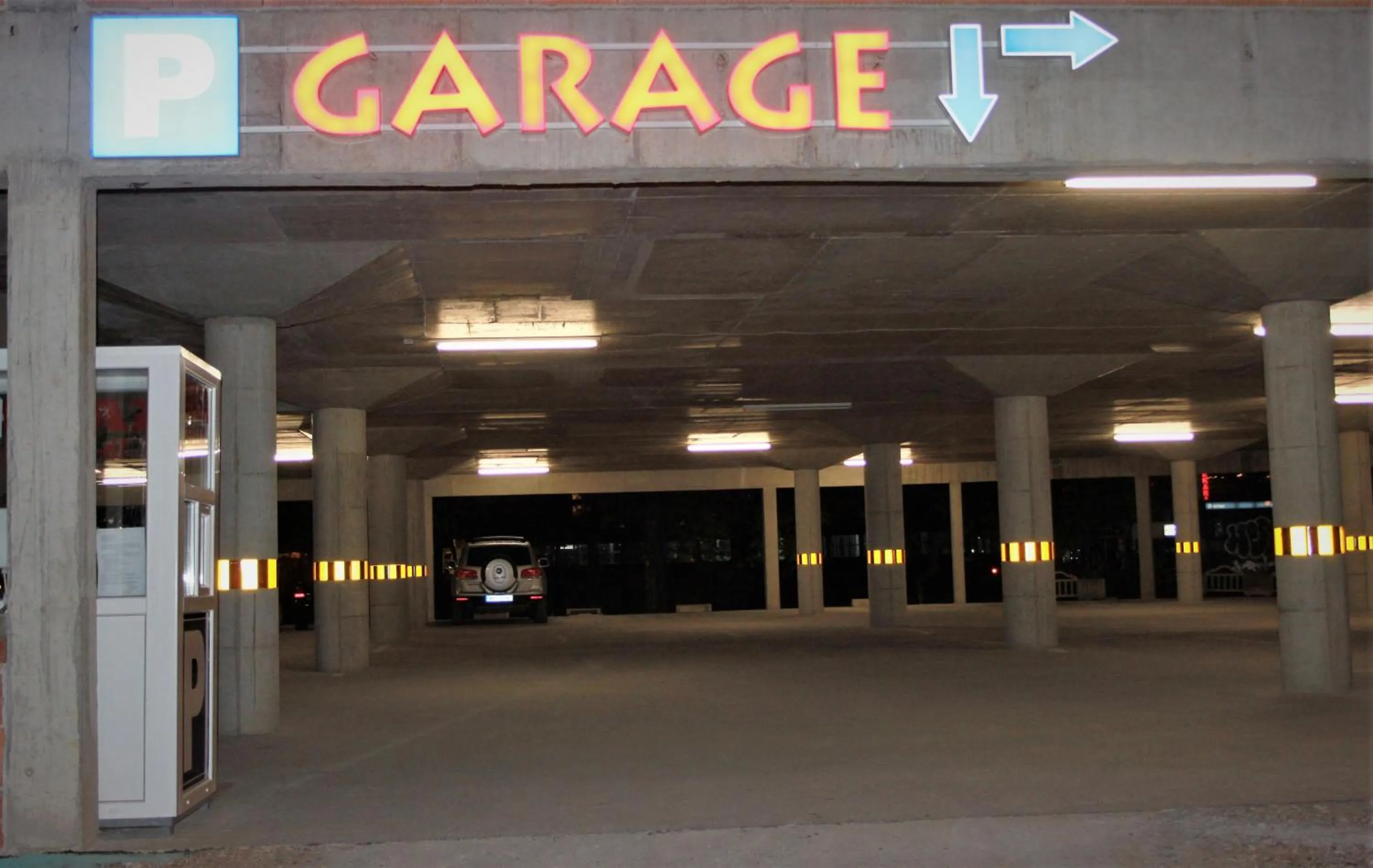 Property building in Hotel Bosna 1