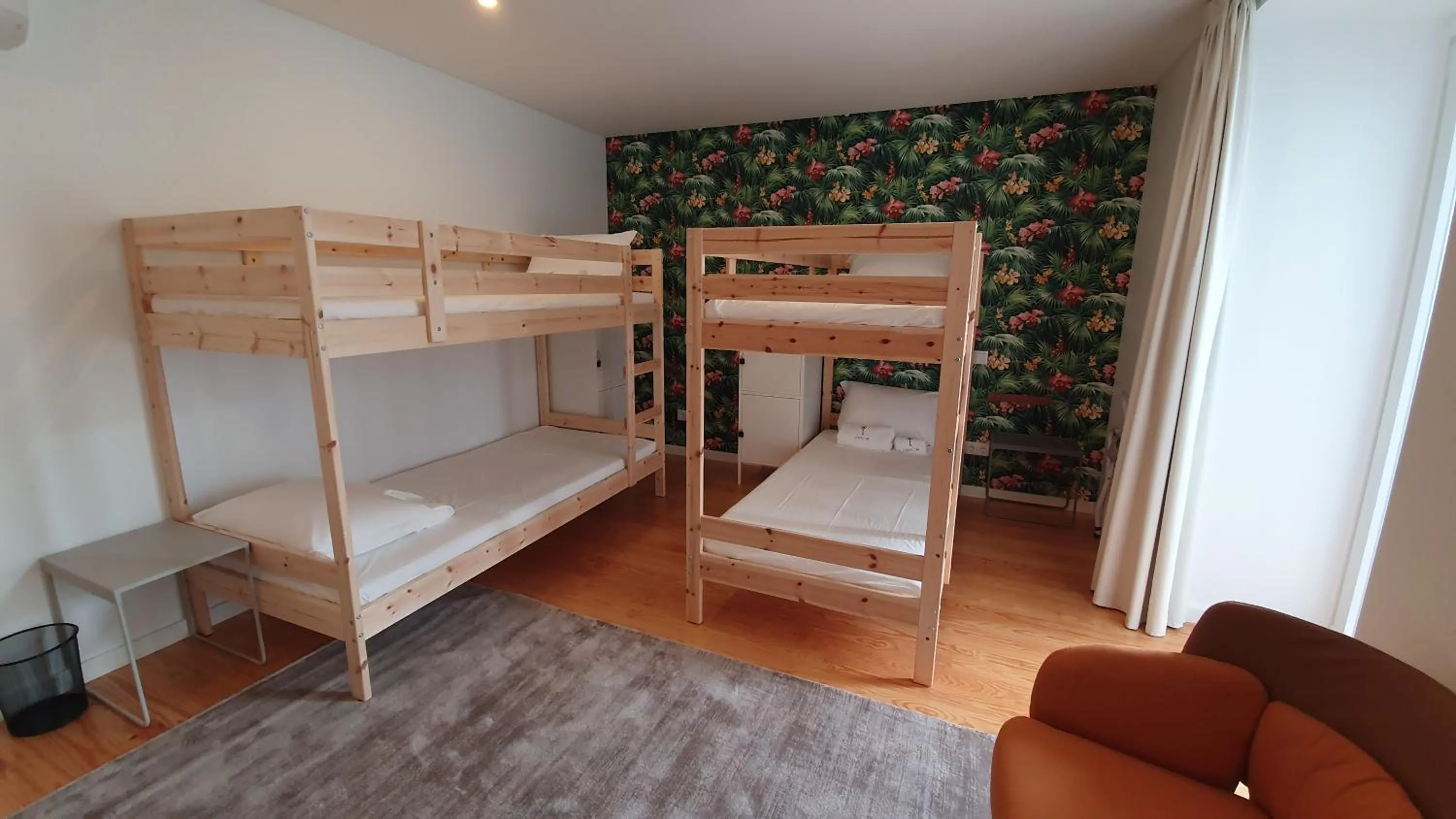 Bedroom, Bed in Azores Inn - Family Suites