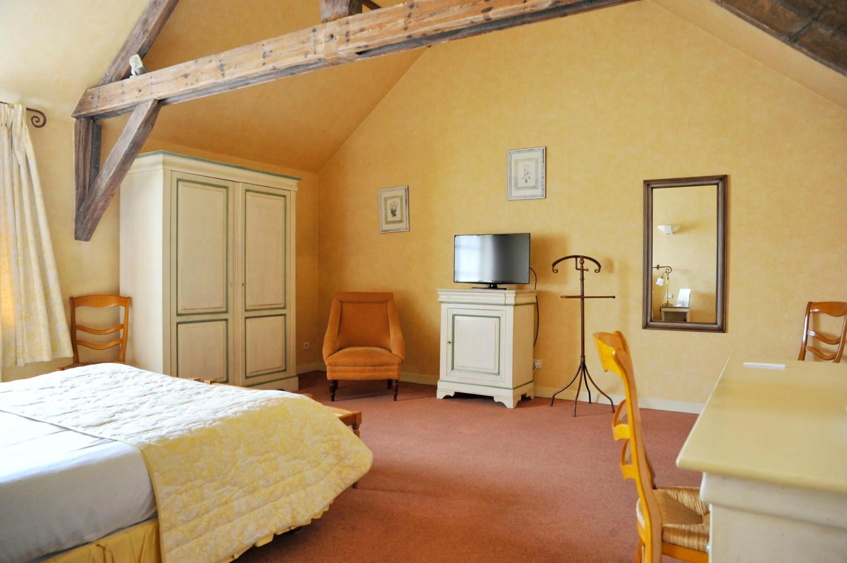 Bed in Best Western La Metairie