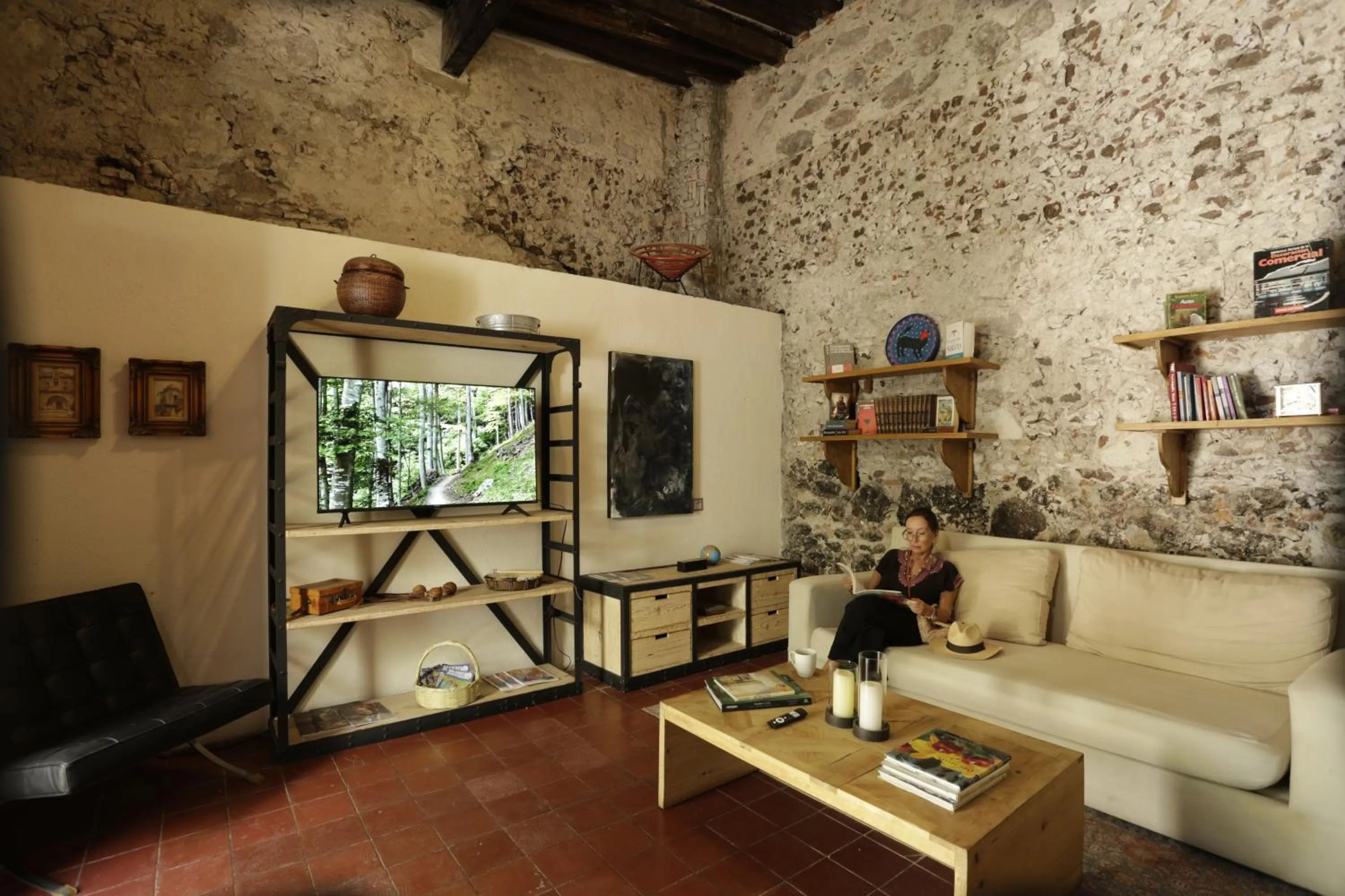 Seating area in Orchid House San Miguel de Allende