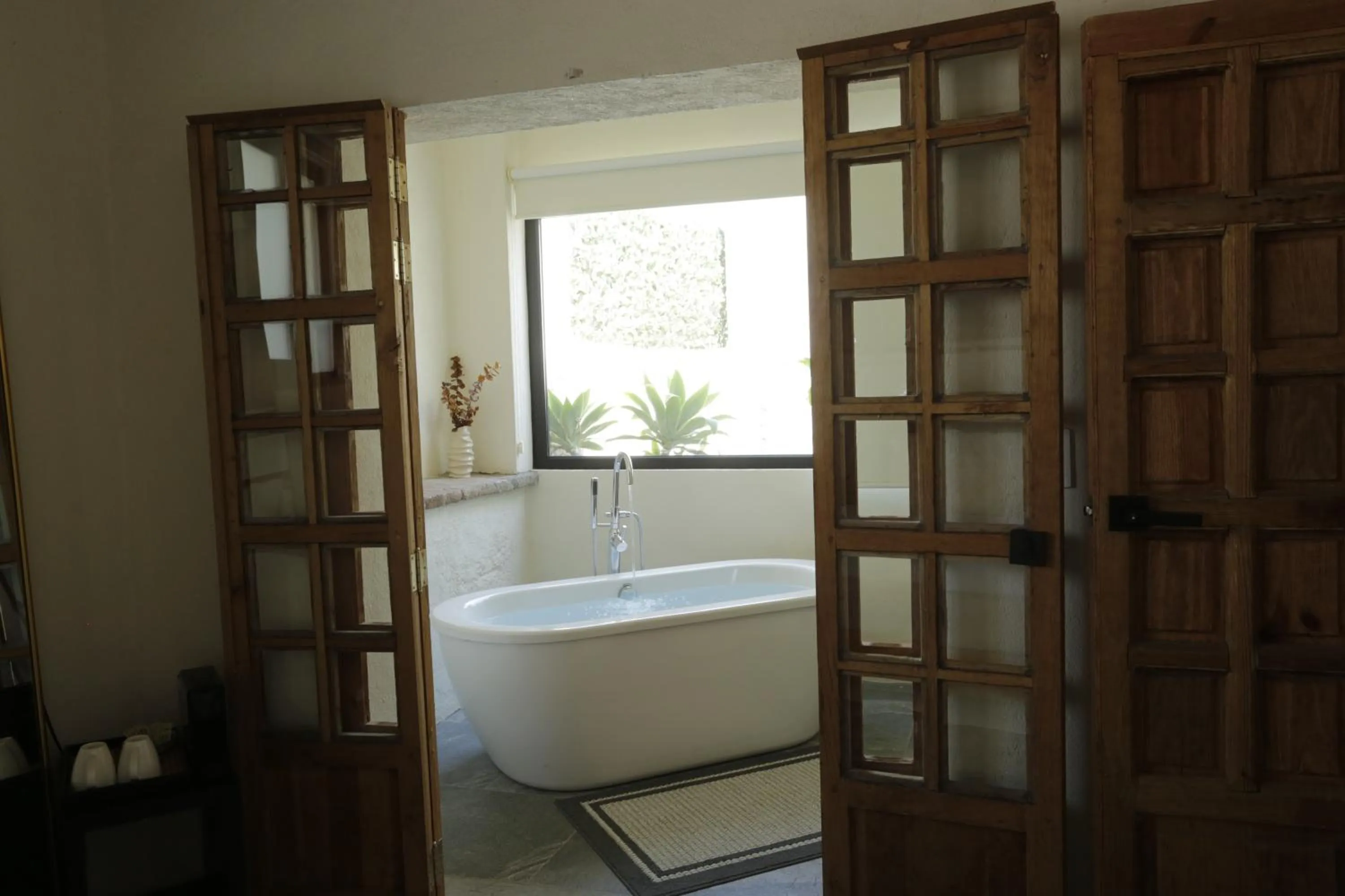 Bath in Orchid House San Miguel de Allende