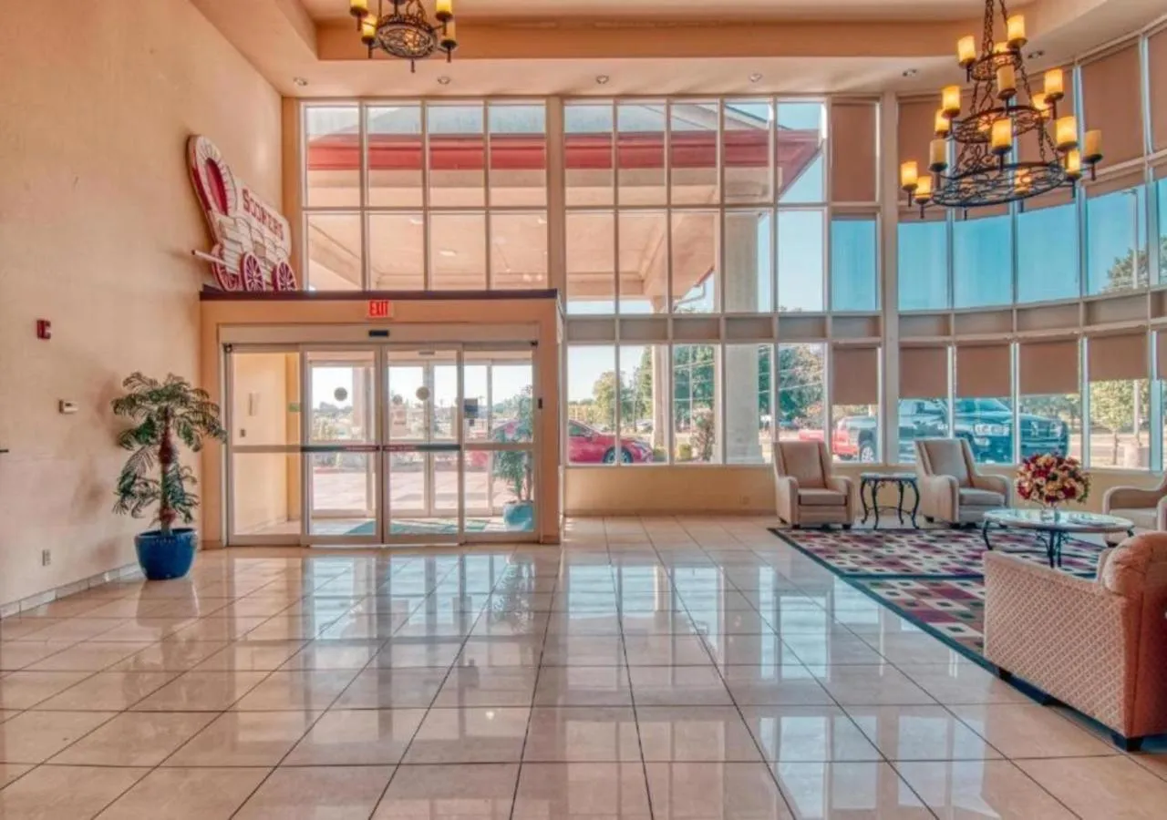 Facade/entrance in Express inn & suites