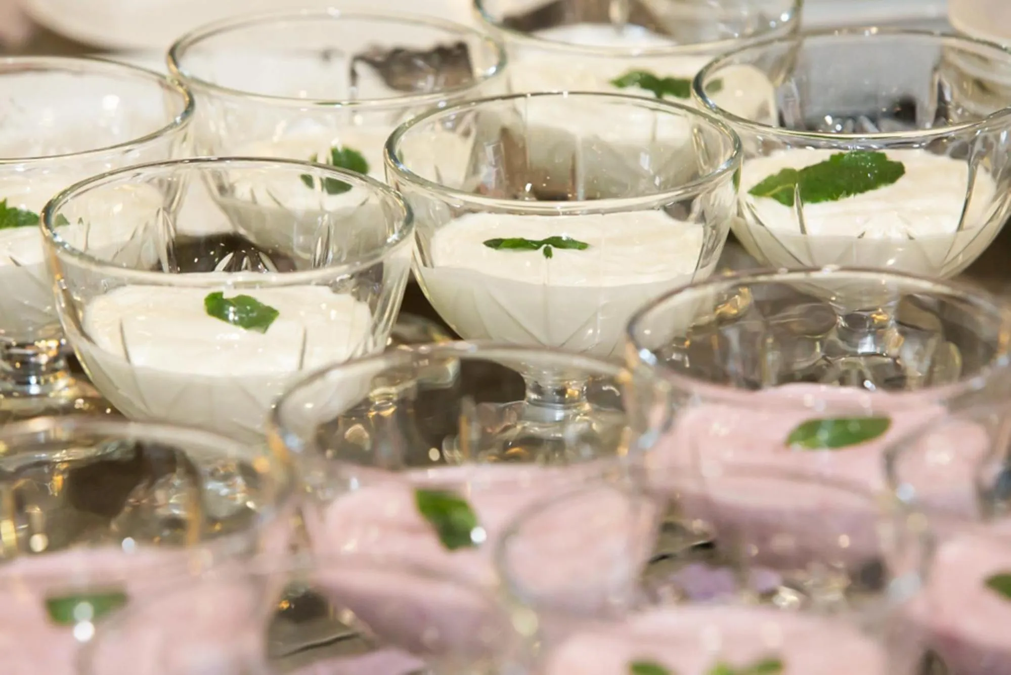 Restaurant/places to eat in Hotel Regnum Residence